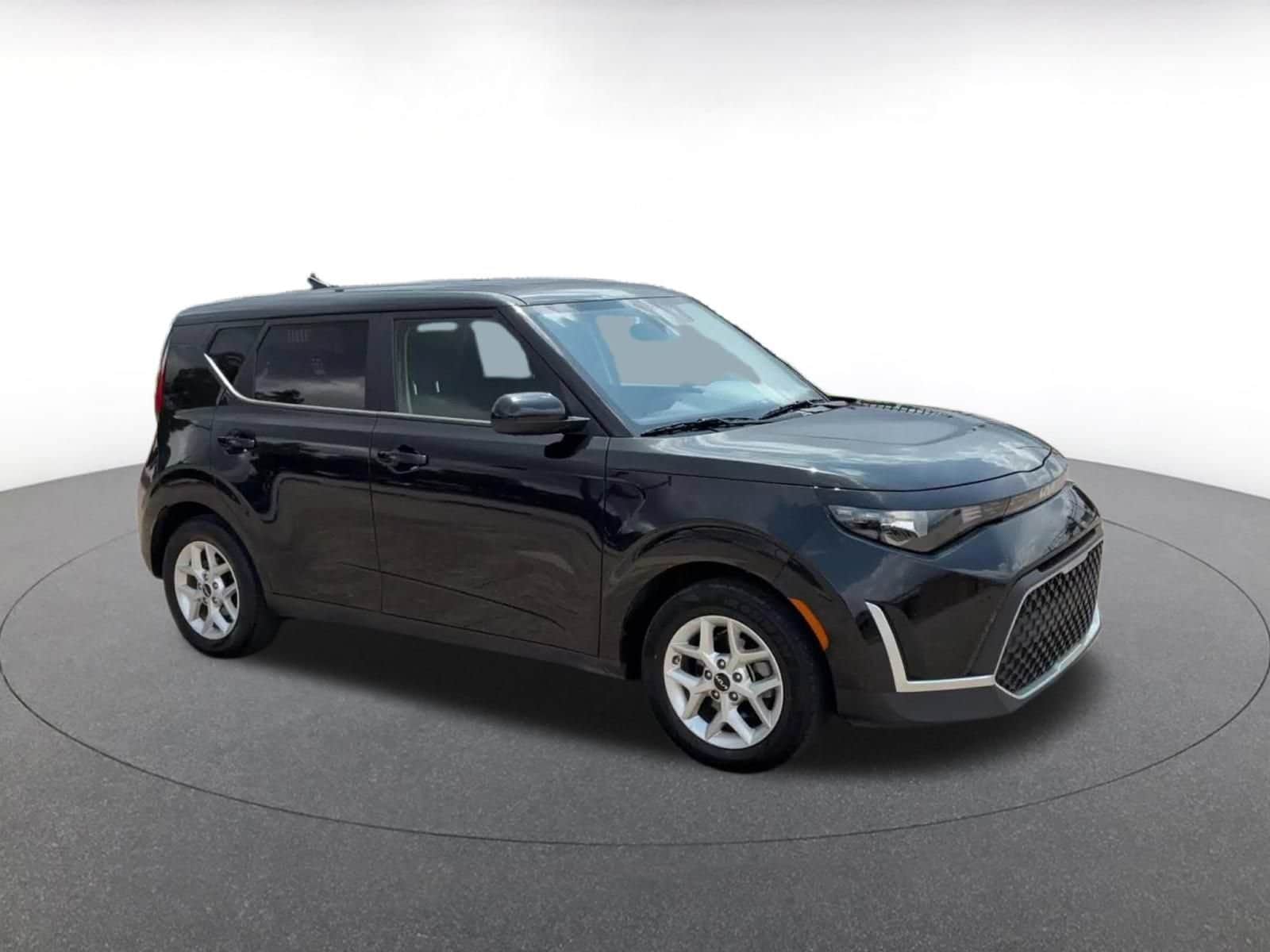Thumbnail: 2025 Kia Soul - 2