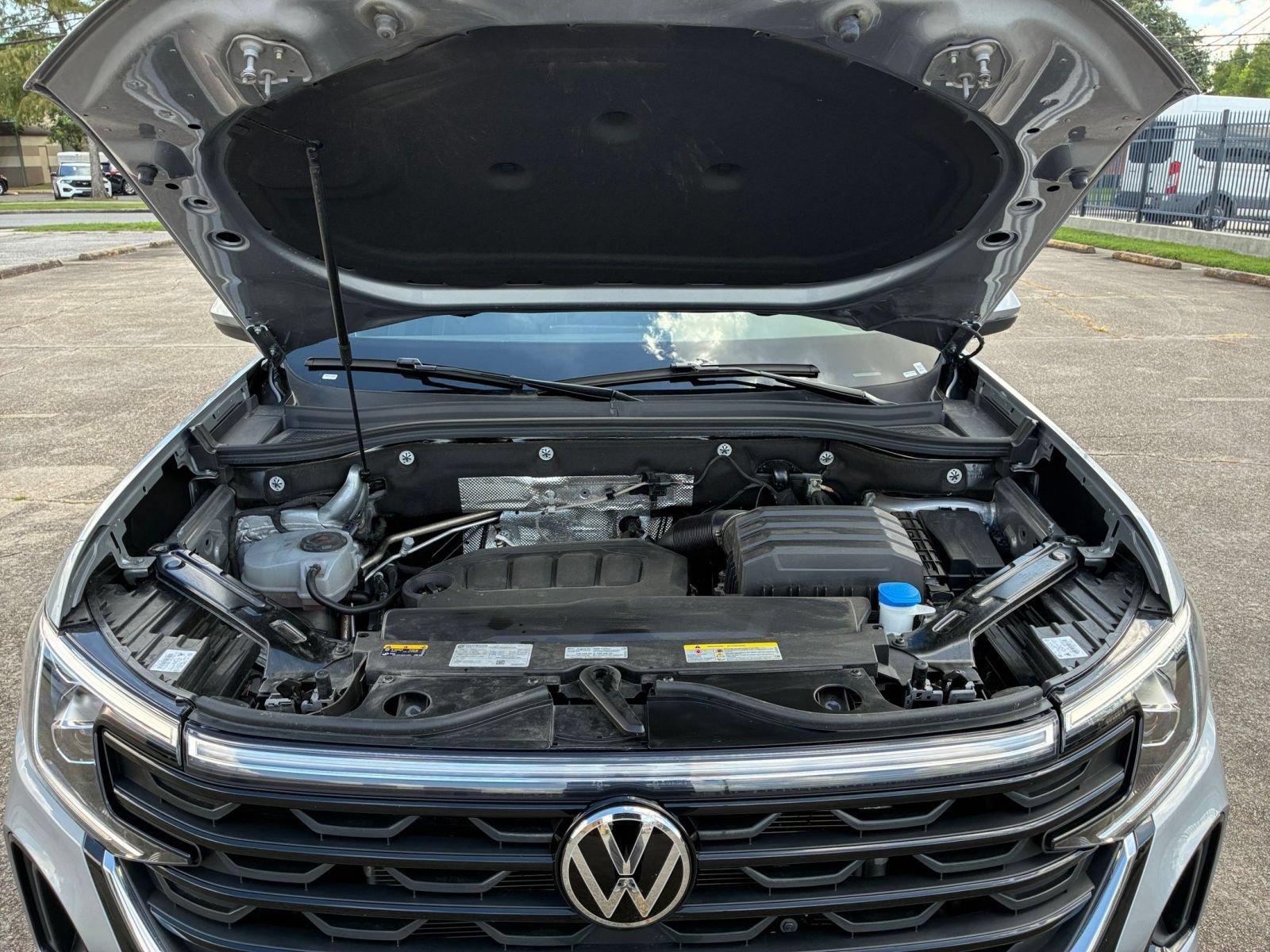 Thumbnail: 2026 Volkswagen Atlas - 34