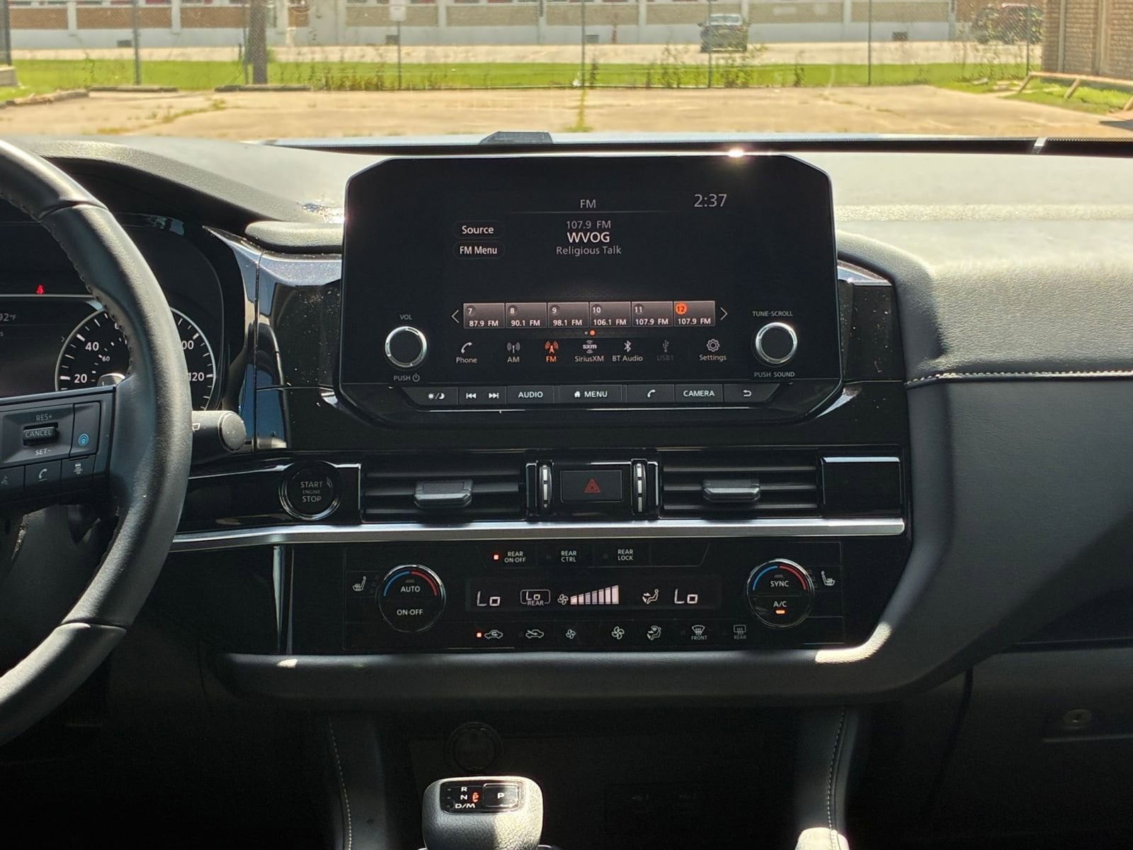 Thumbnail: 2025 Nissan Pathfinder - 17