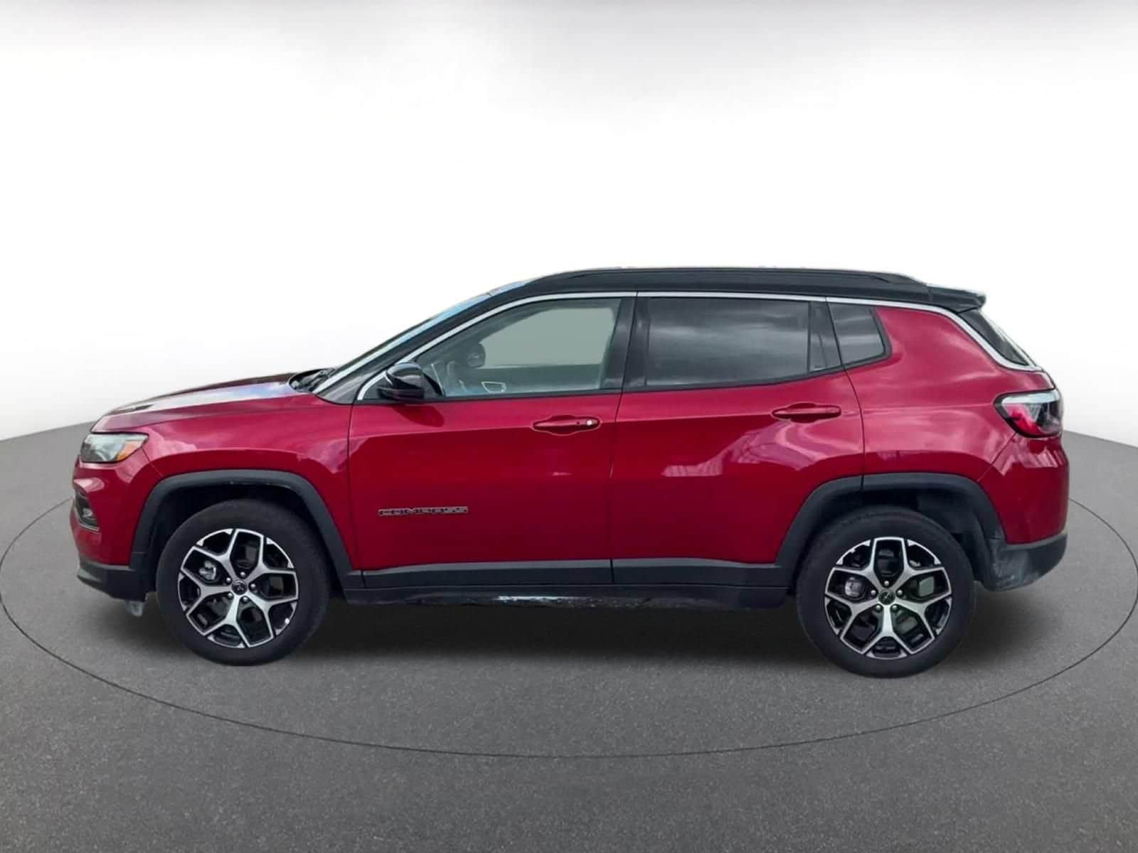 Thumbnail: 2025 Jeep Compass - 9