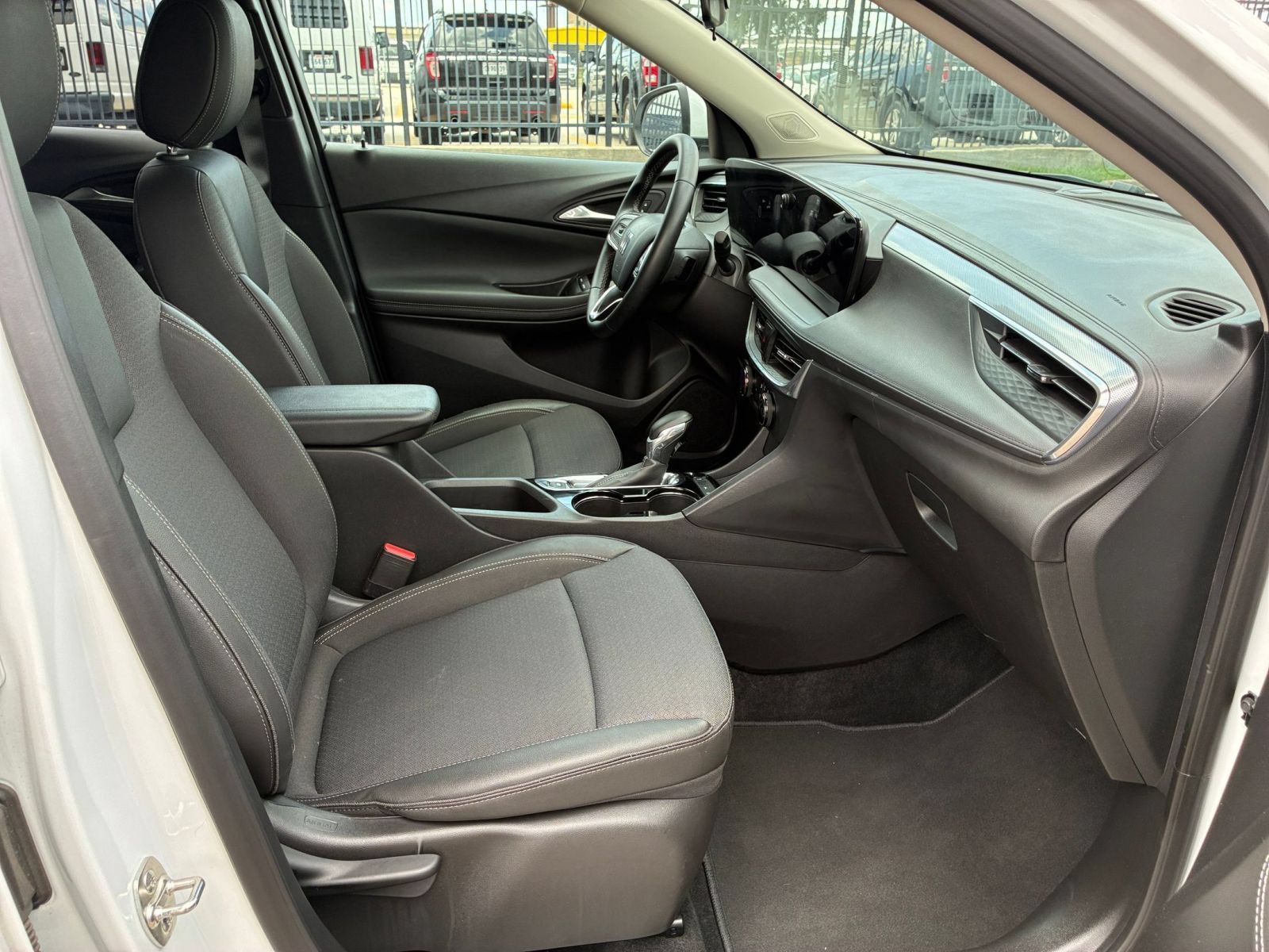 Thumbnail: 2026 Buick Encore GX - 35