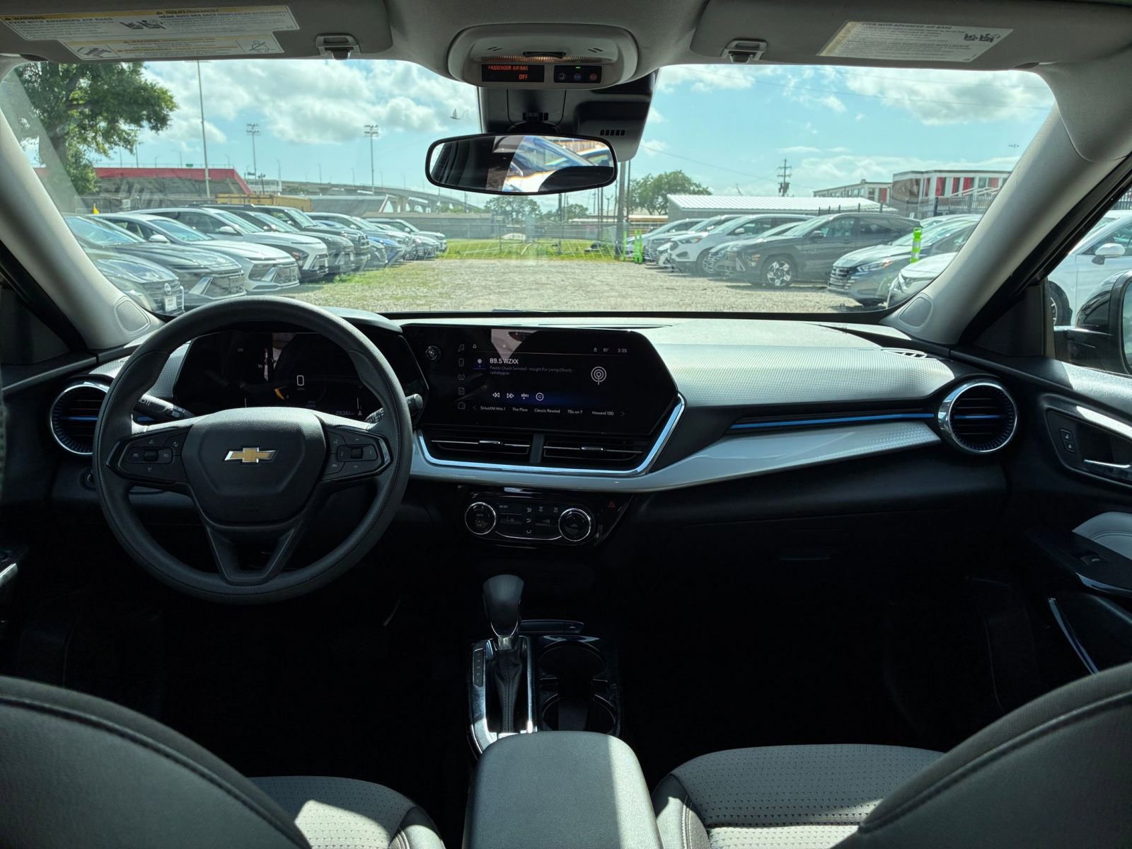 Thumbnail: 2025 Chevrolet Trax - 31