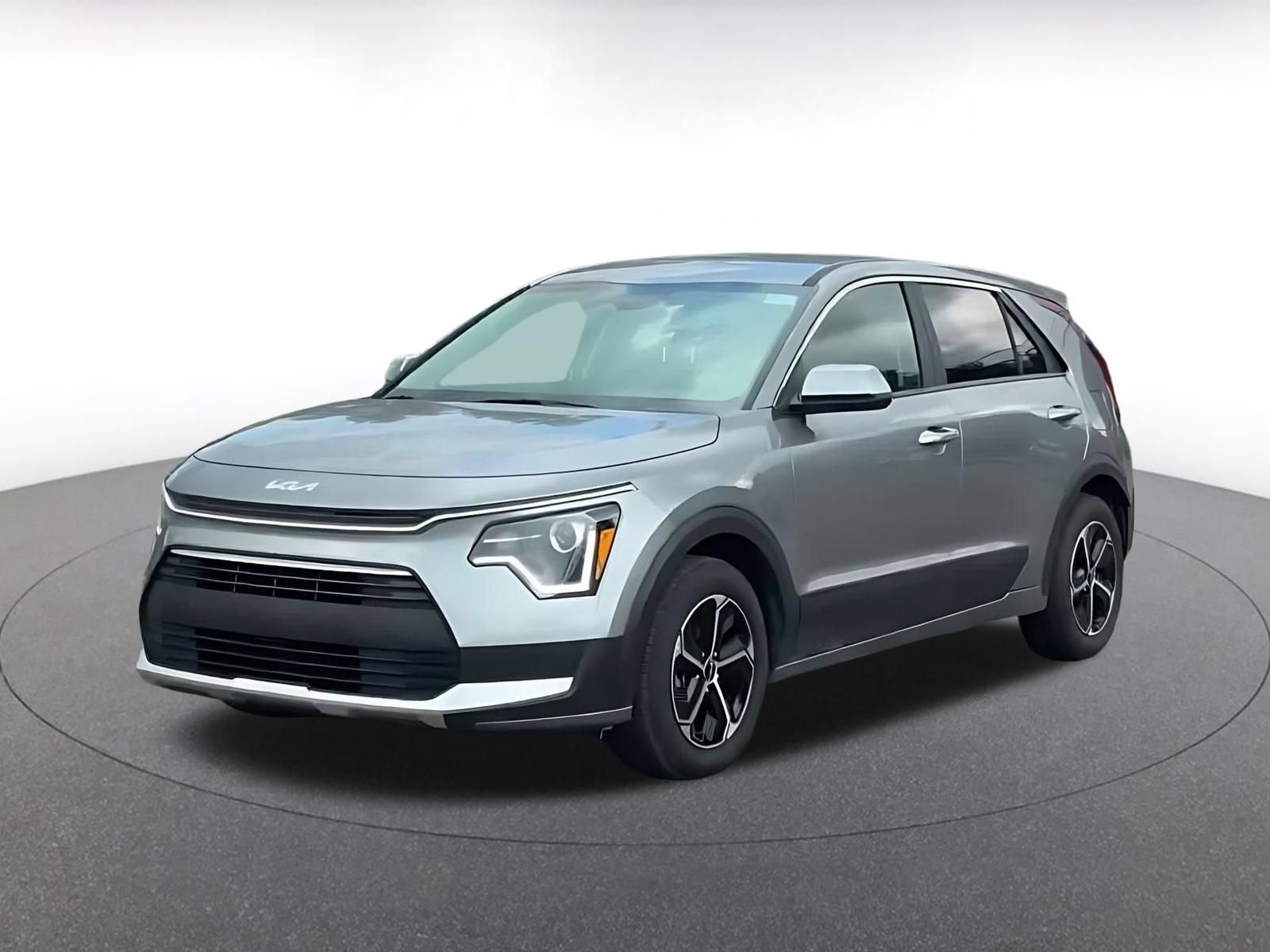 Thumbnail: 2026 Kia Niro - 5