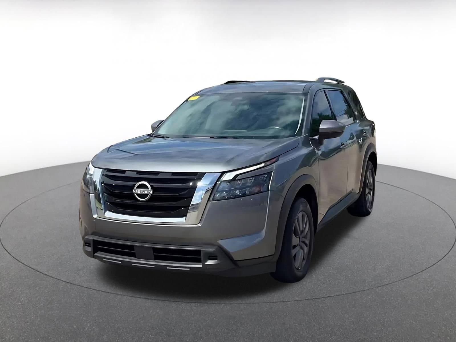 Thumbnail: 2025 Nissan Pathfinder - 7