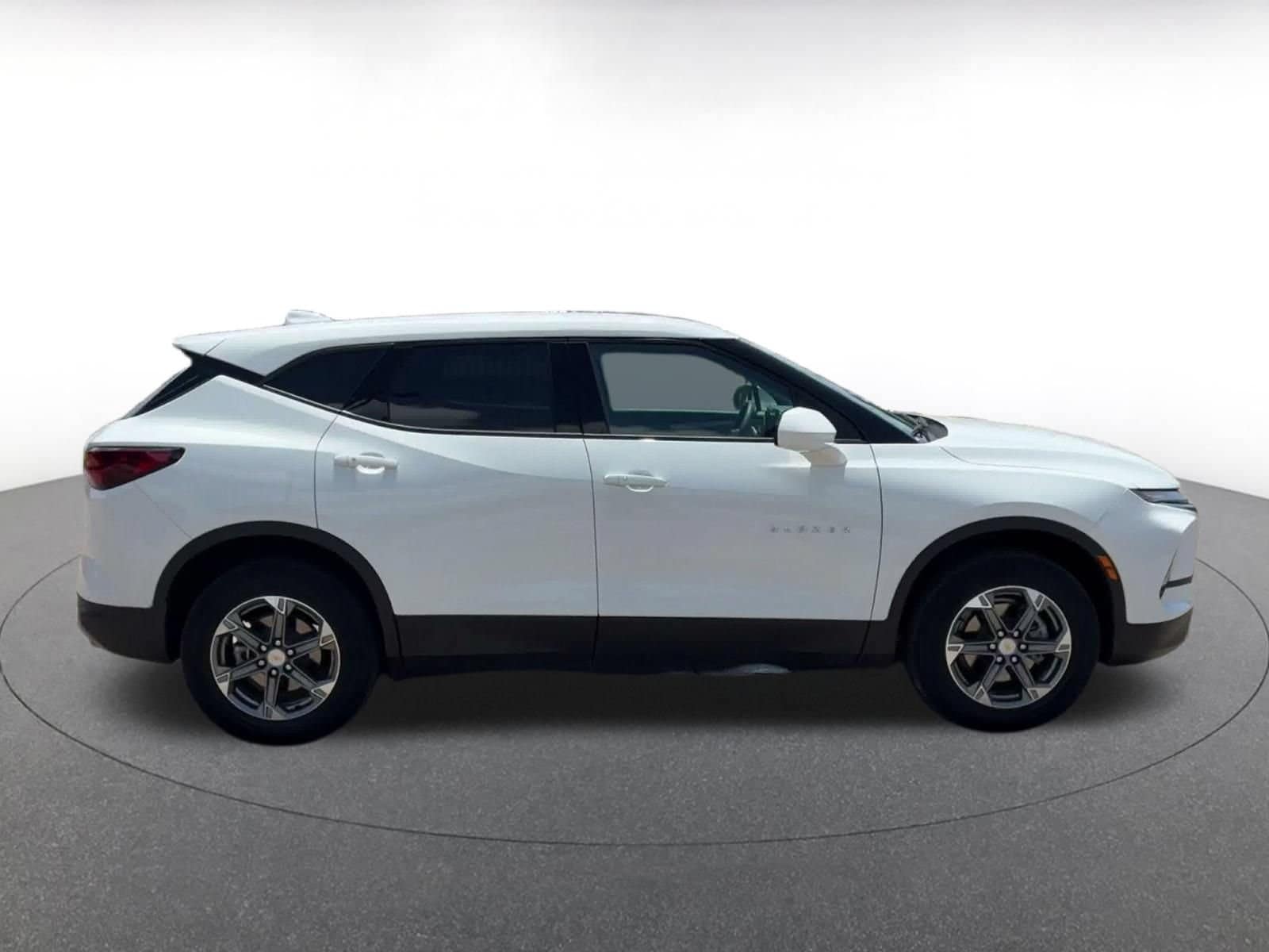 Thumbnail: 2025 Chevrolet Blazer - 13