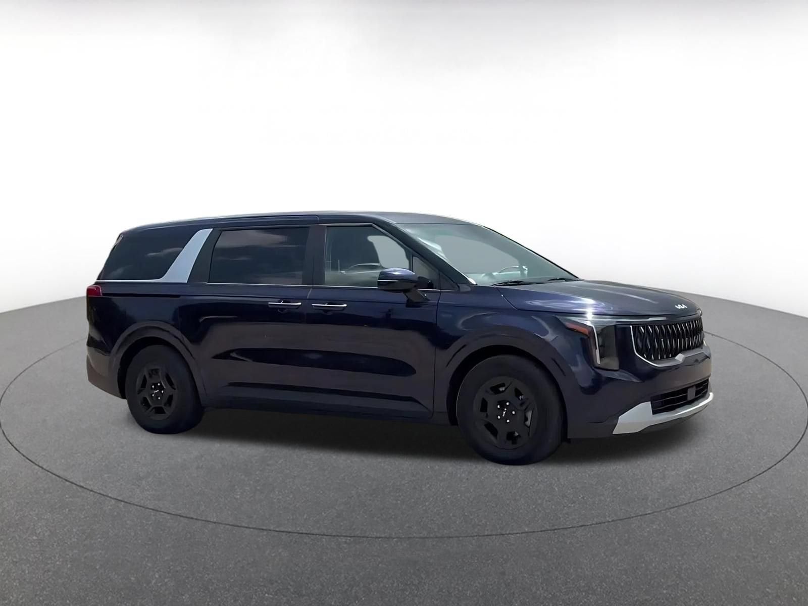 Thumbnail: 2026 Kia Carnival - 2