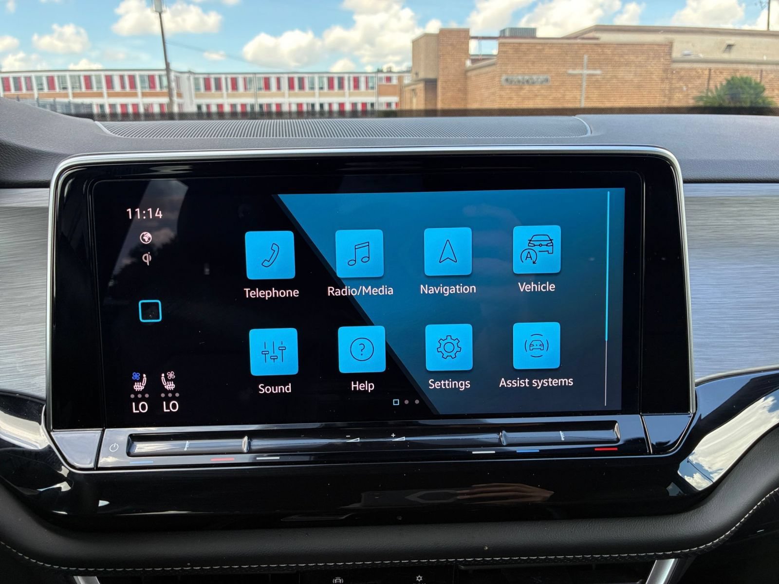 Thumbnail: 2026 Volkswagen Atlas - 20