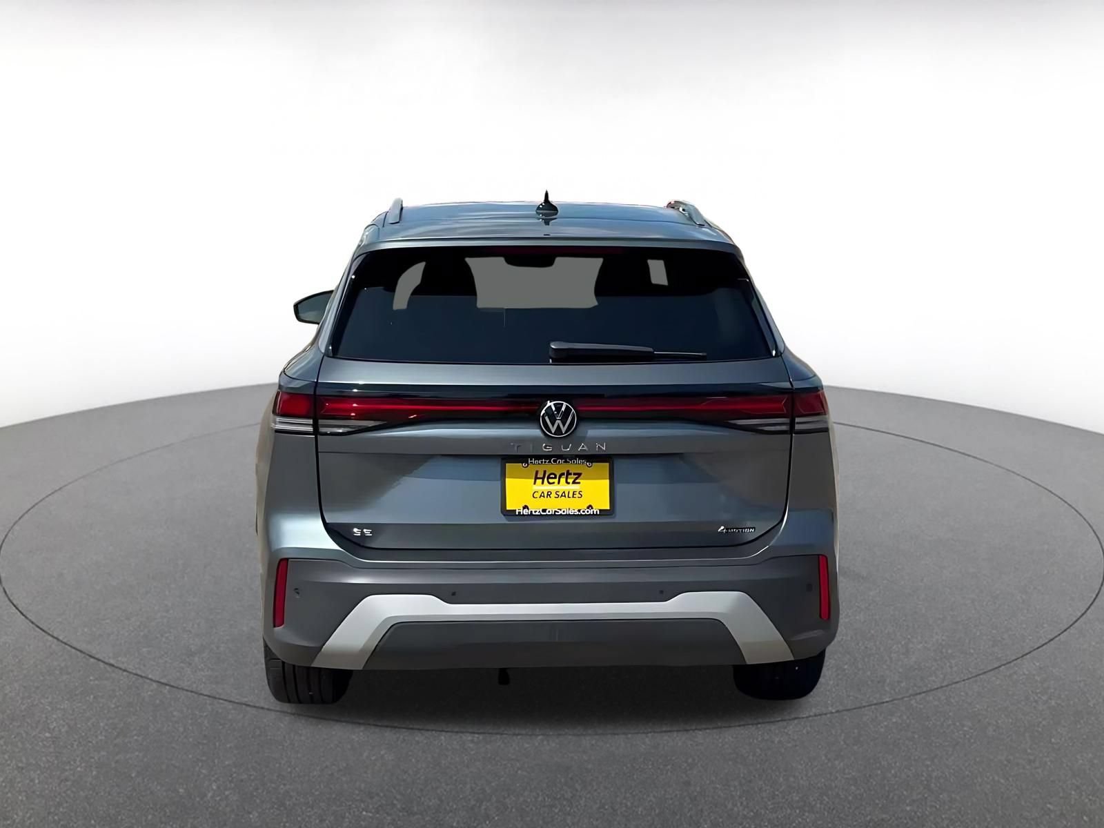 Thumbnail: 2026 Volkswagen Tiguan - 10