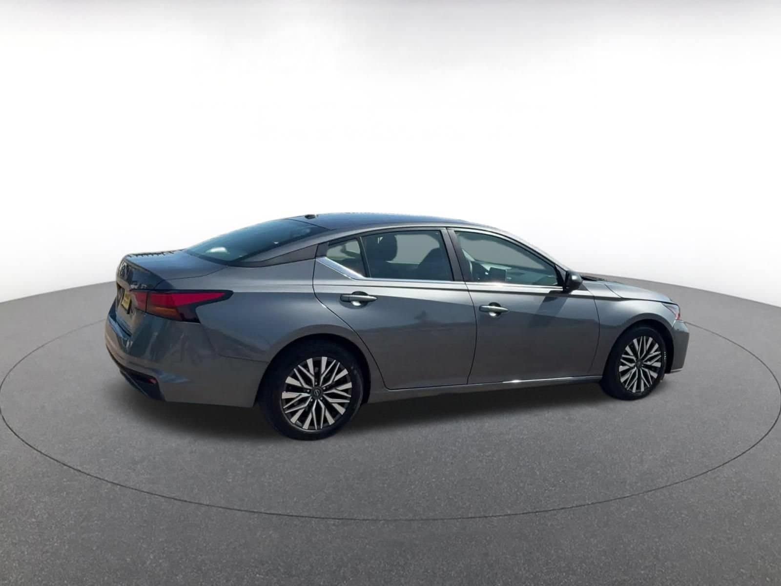 Thumbnail: 2026 Nissan Altima - 12