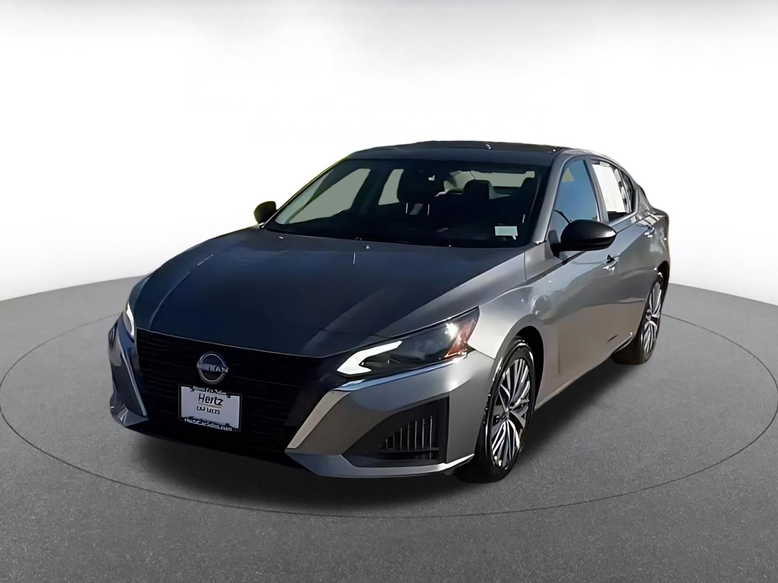 Thumbnail: 2025 Nissan Altima - 4