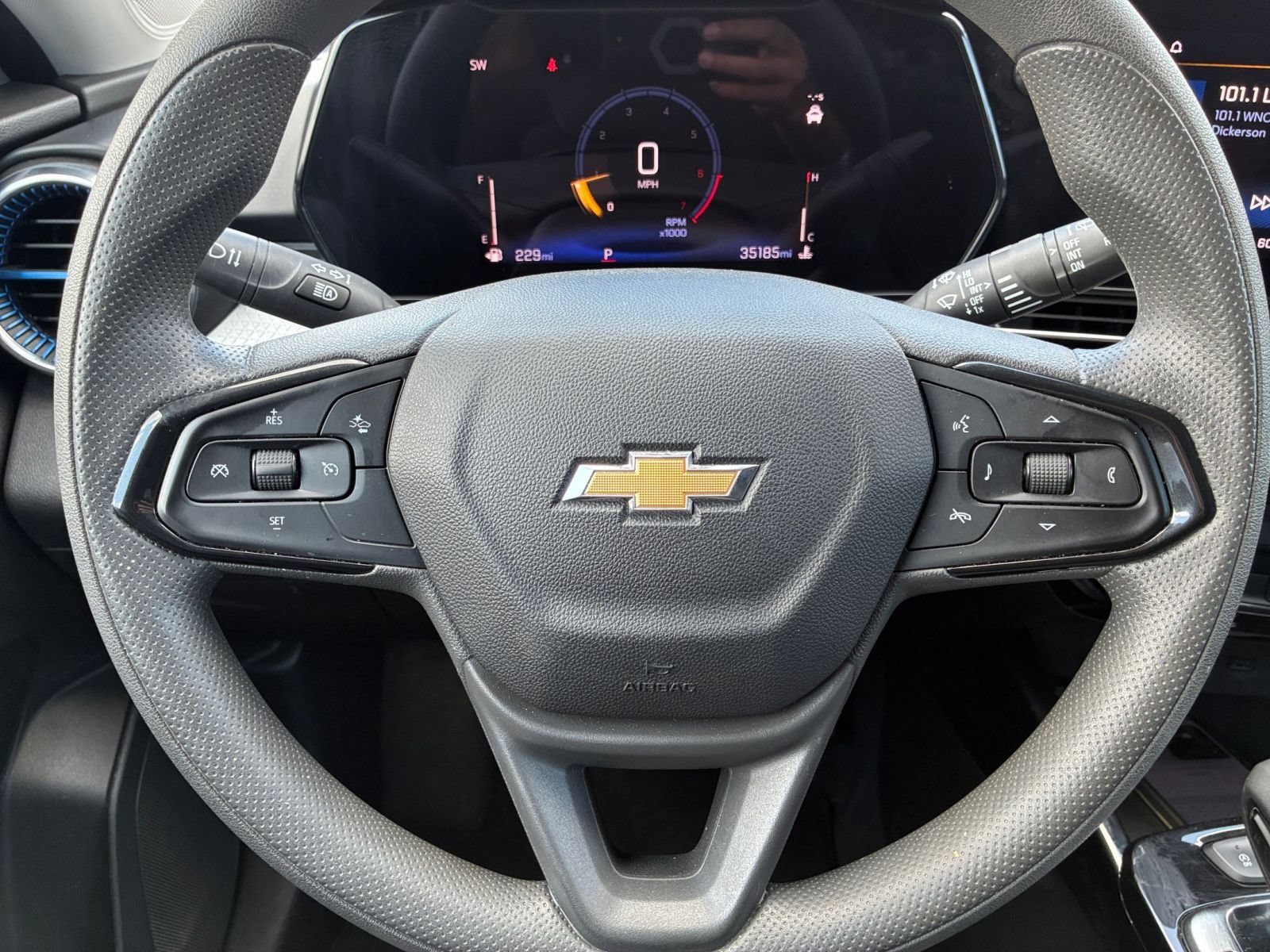 Thumbnail: 2025 Chevrolet Trax - 27