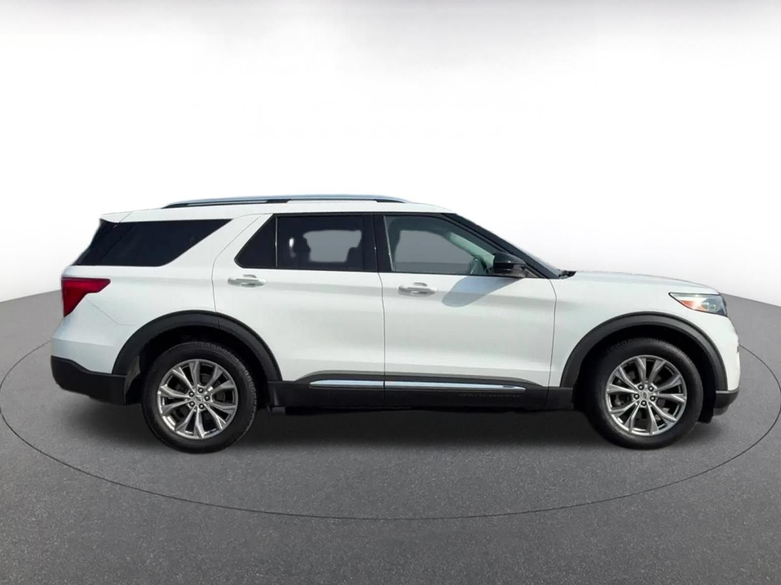 Thumbnail: 2023 Ford Explorer - 15