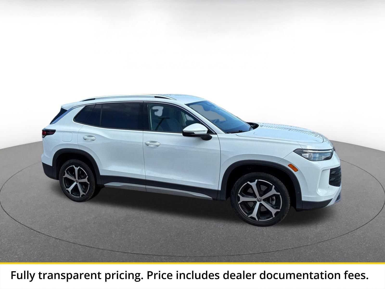 Thumbnail: 2026 Volkswagen Tiguan - 1