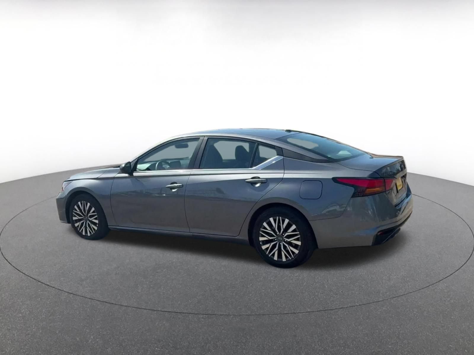 Thumbnail: 2026 Nissan Altima - 8