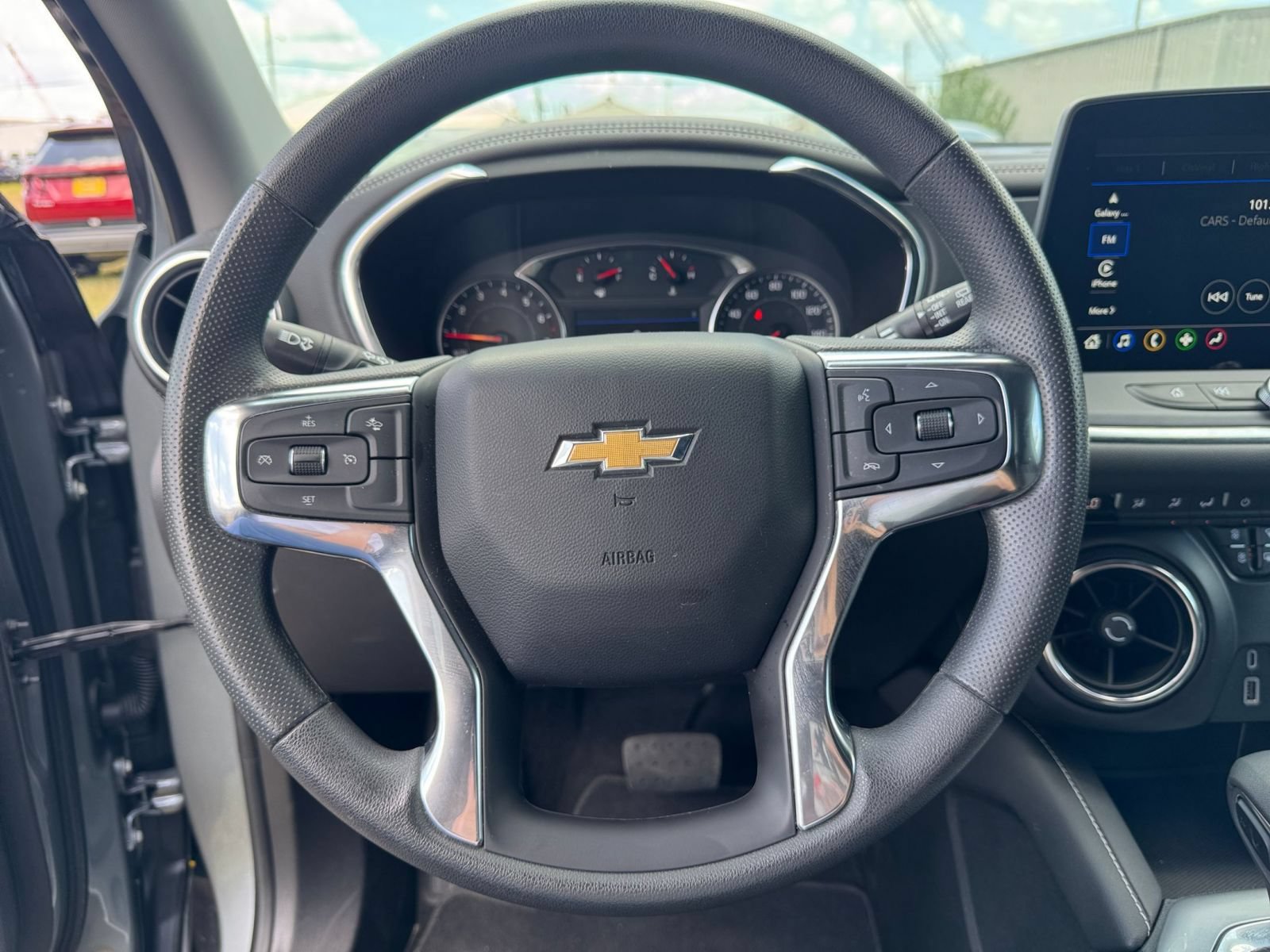 Thumbnail: 2026 Chevrolet Blazer - 26