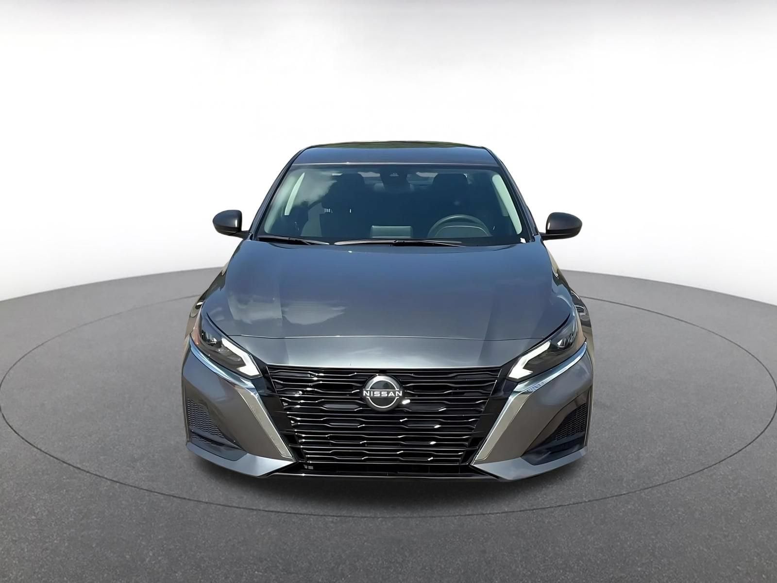 Thumbnail: 2025 Nissan Altima - 4
