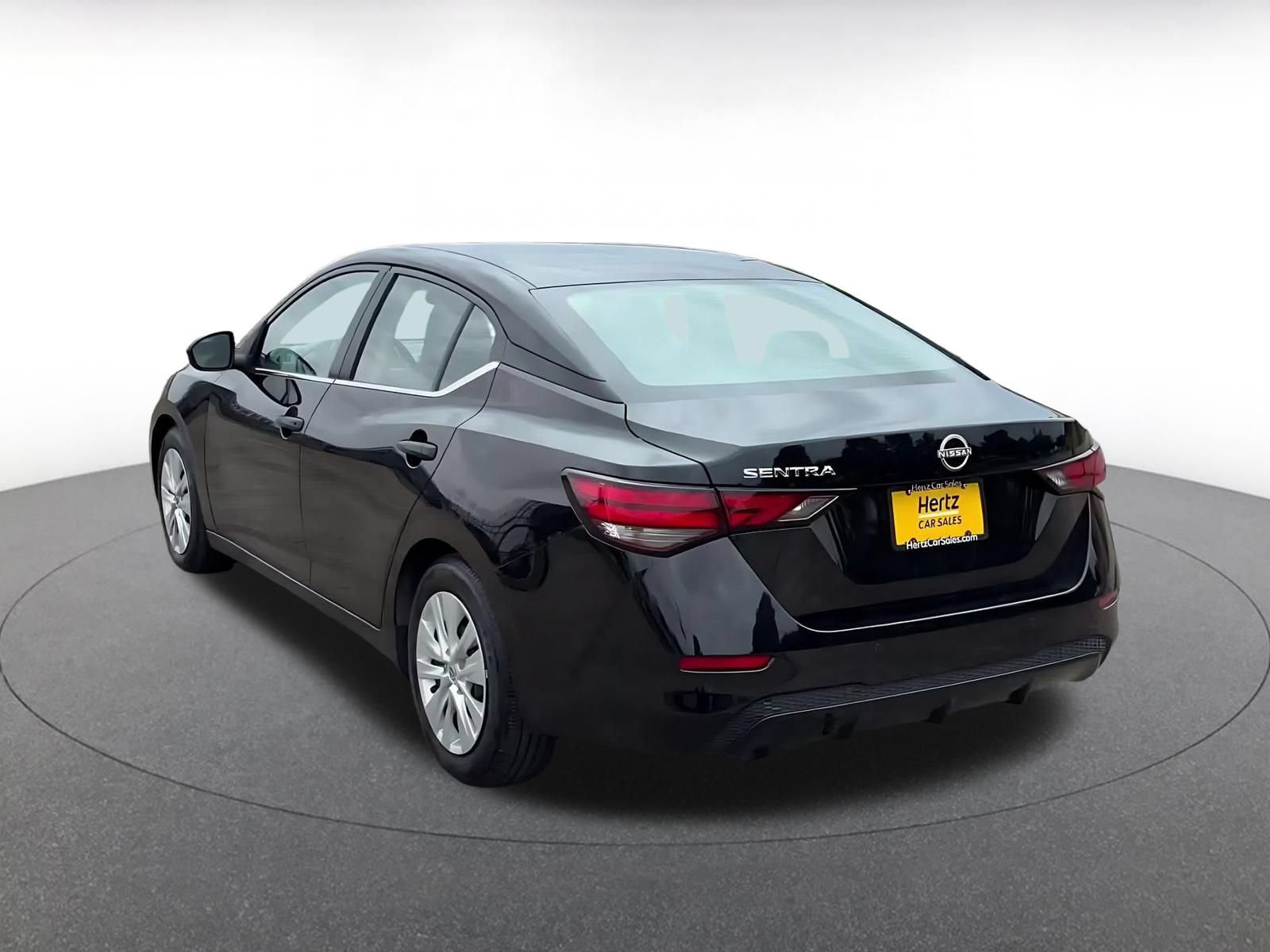Thumbnail: 2025 Nissan Sentra - 11
