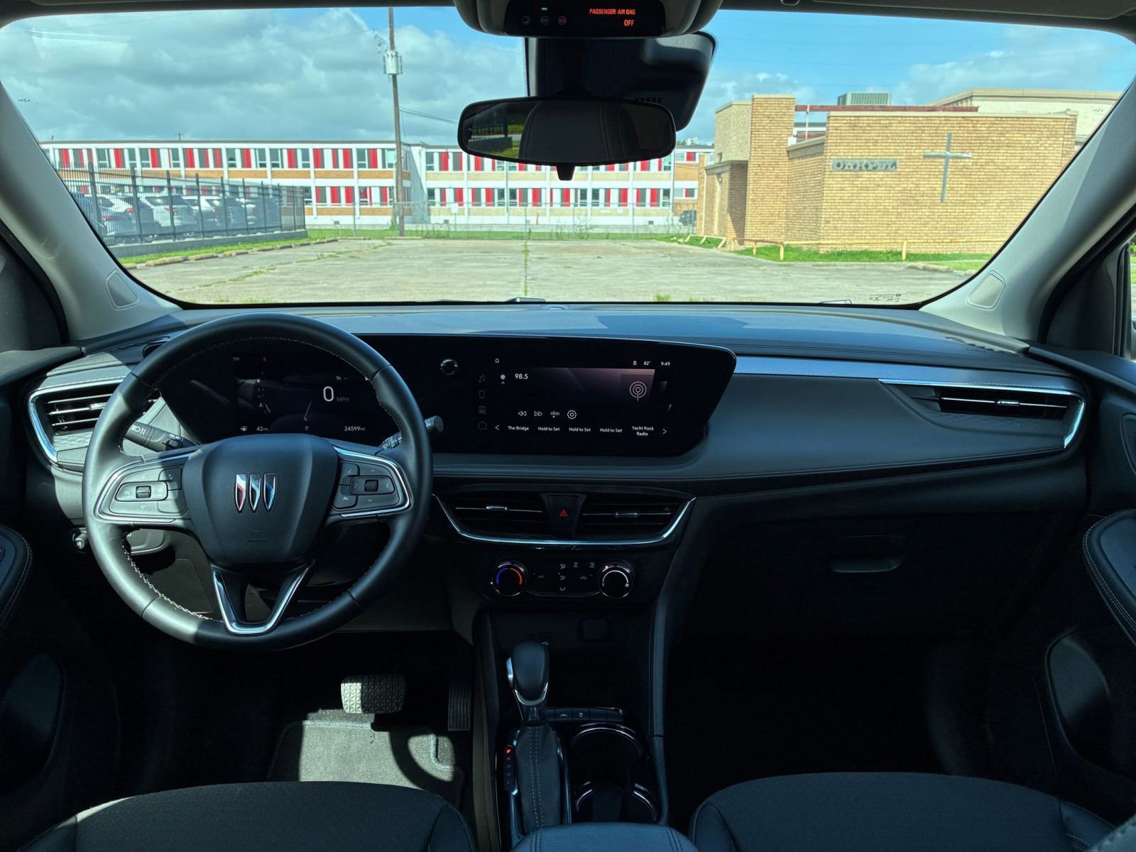 Thumbnail: 2025 Buick Encore GX - 33