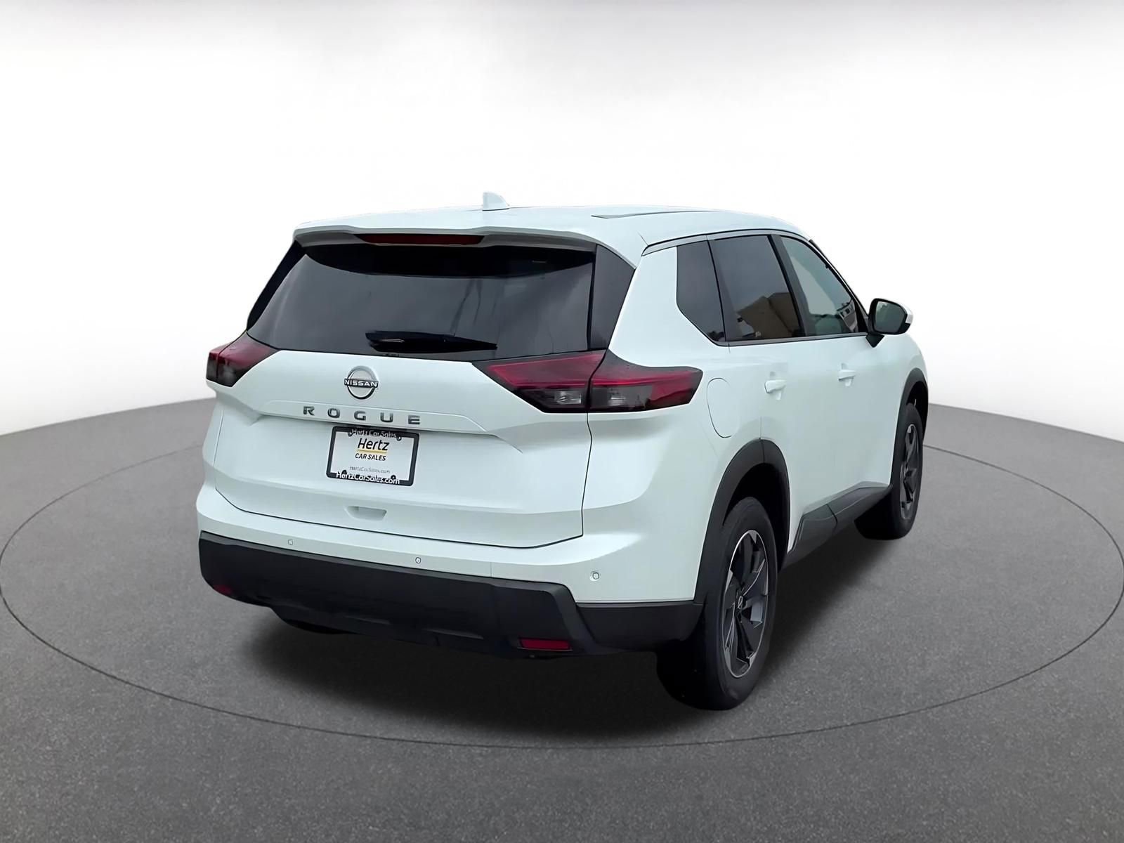 Thumbnail: 2025 Nissan Rogue - 14