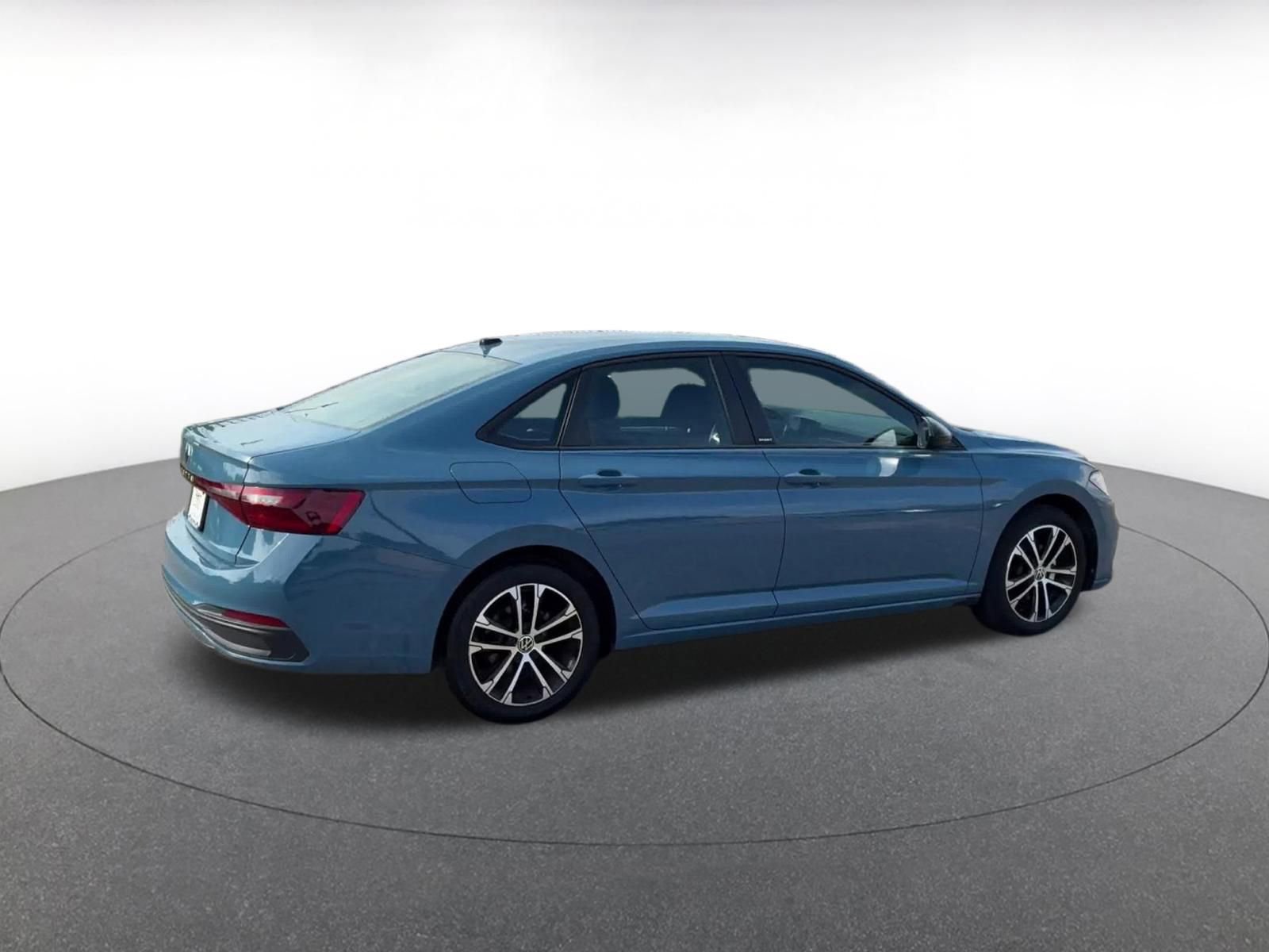 Thumbnail: 2025 Volkswagen Jetta - 15
