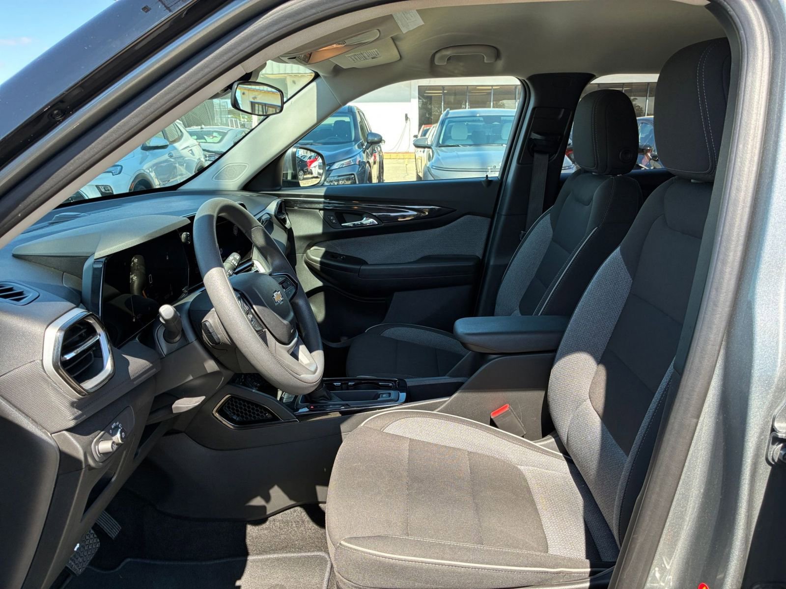 Thumbnail: 2025 Chevrolet TrailBlazer - 24