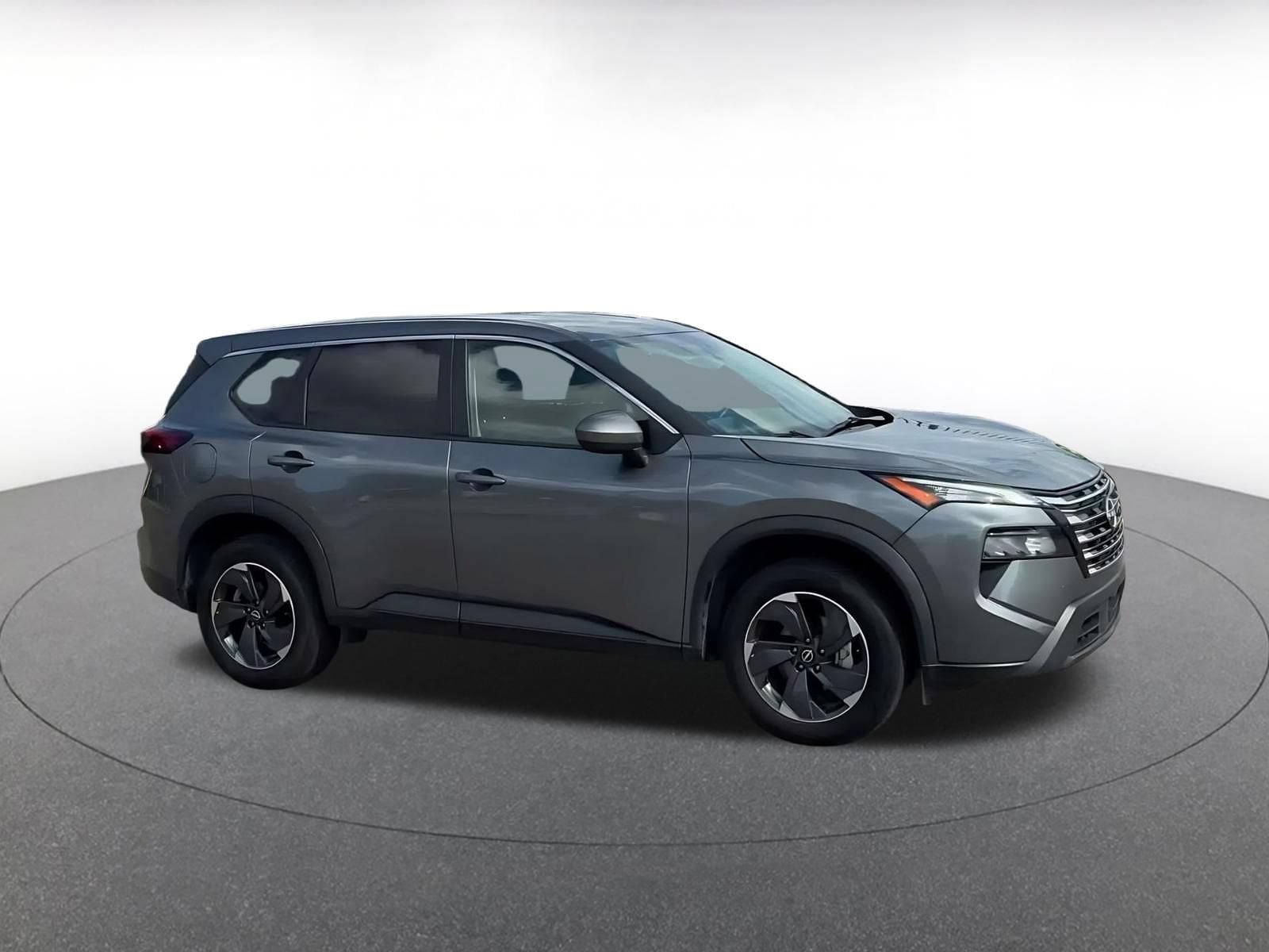 Thumbnail: 2025 Nissan Rogue - 2