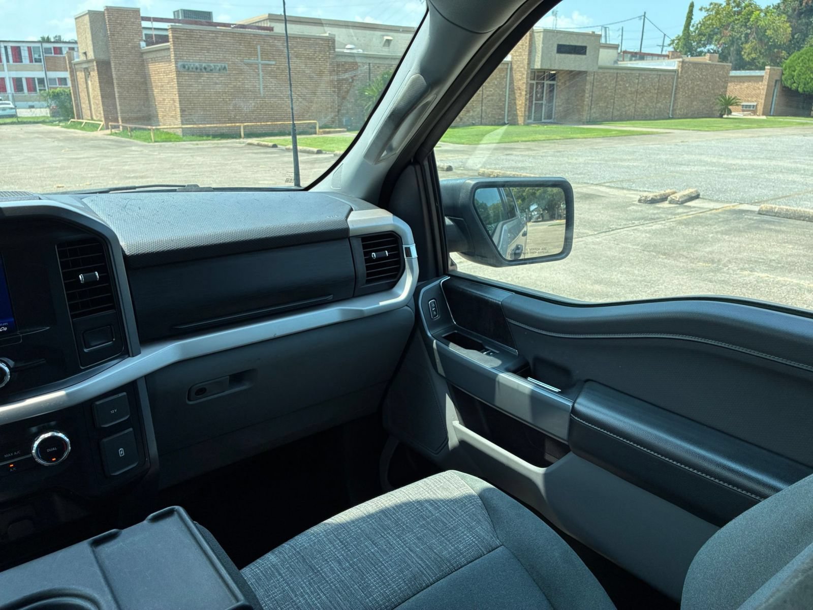 Thumbnail: 2023 Ford F-150 - 34