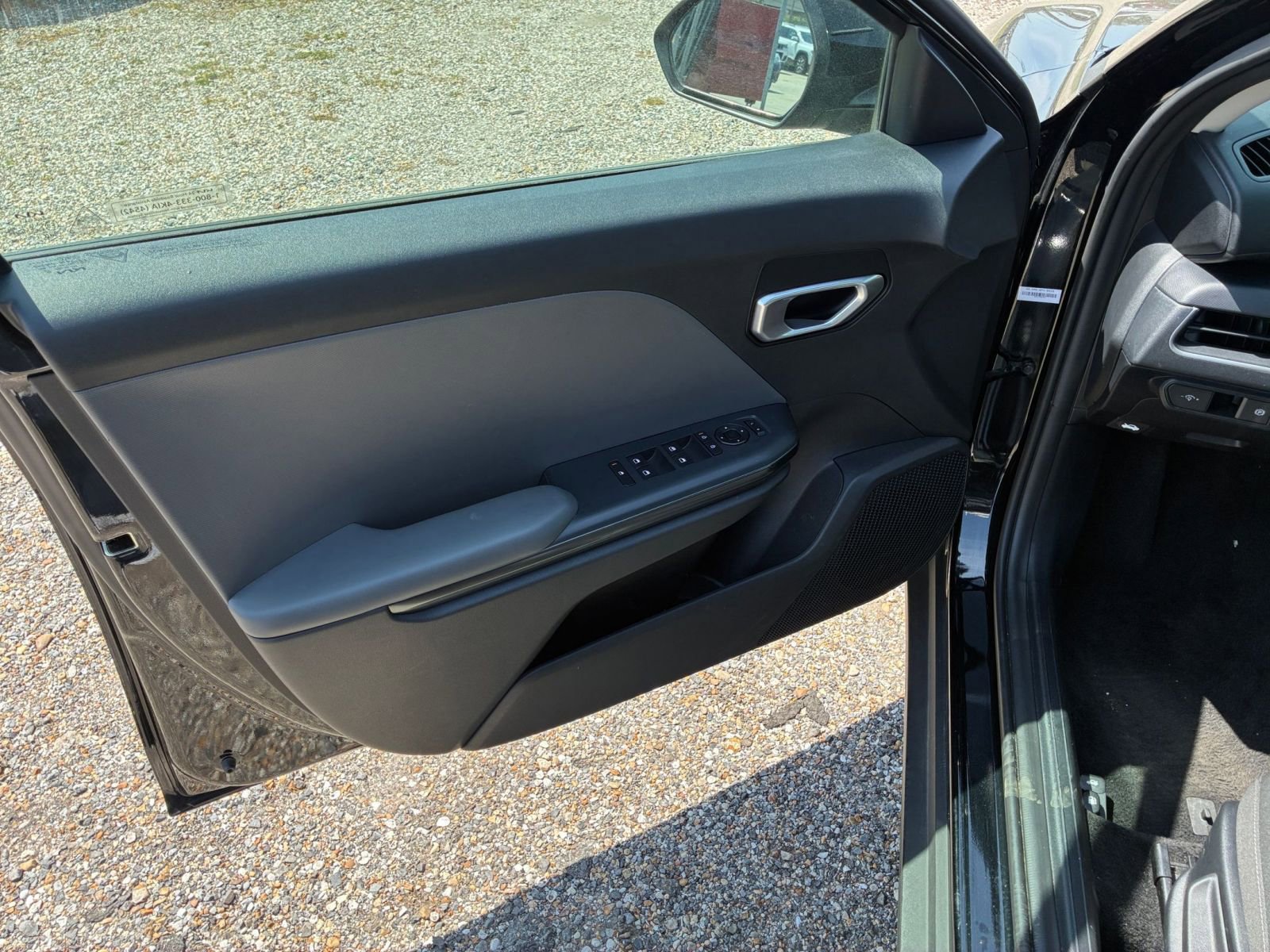 Thumbnail: 2025 Kia K4 - 18