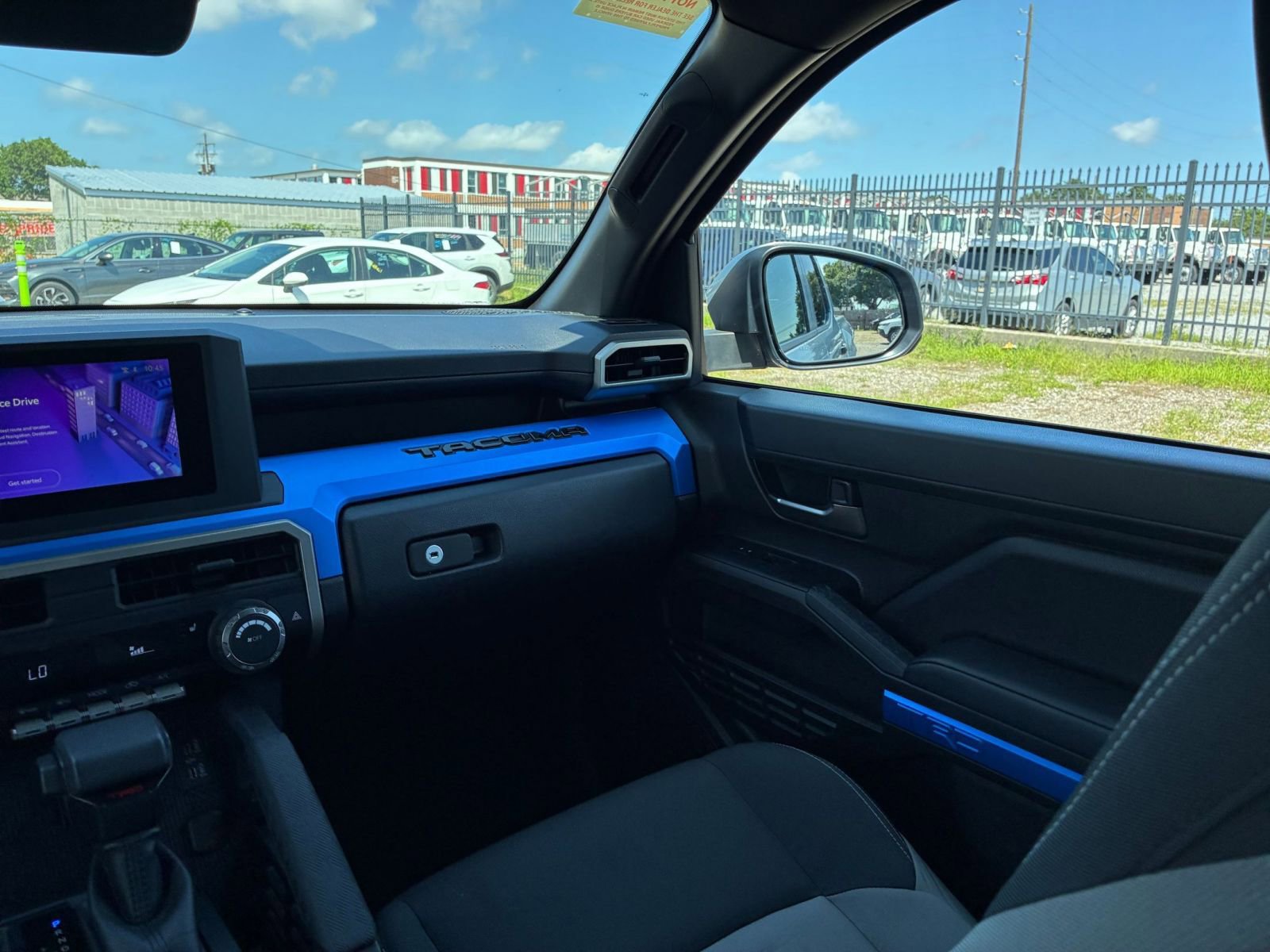 Thumbnail: 2025 Toyota Tacoma - 33