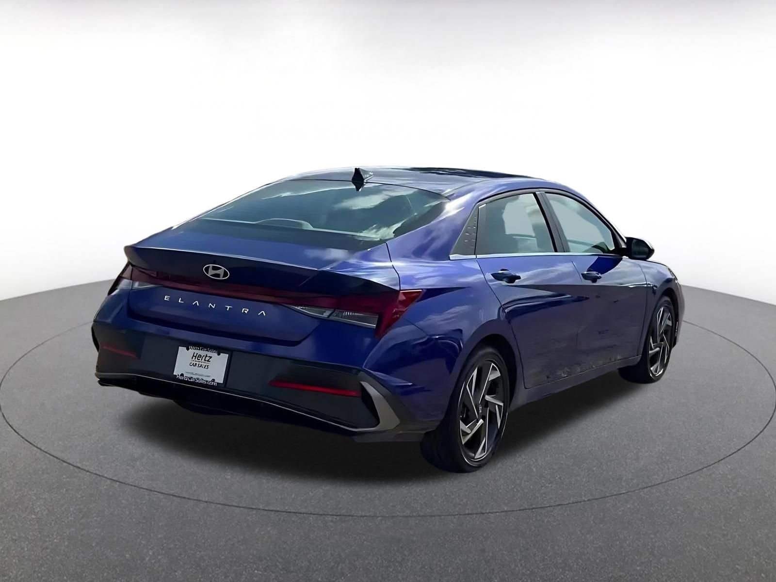 Thumbnail: 2025 Hyundai Elantra - 14