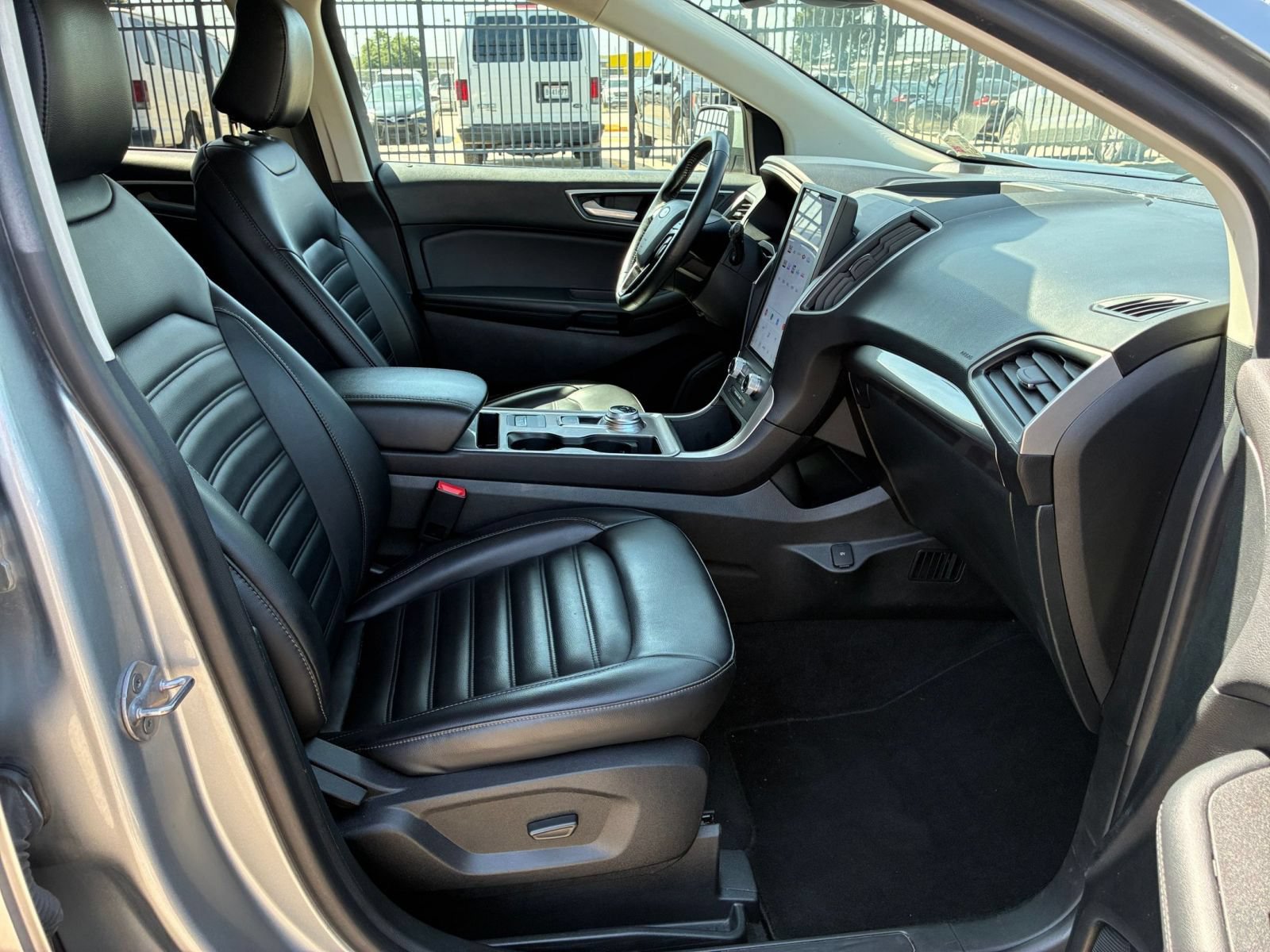 Thumbnail: 2024 Ford Edge - 31