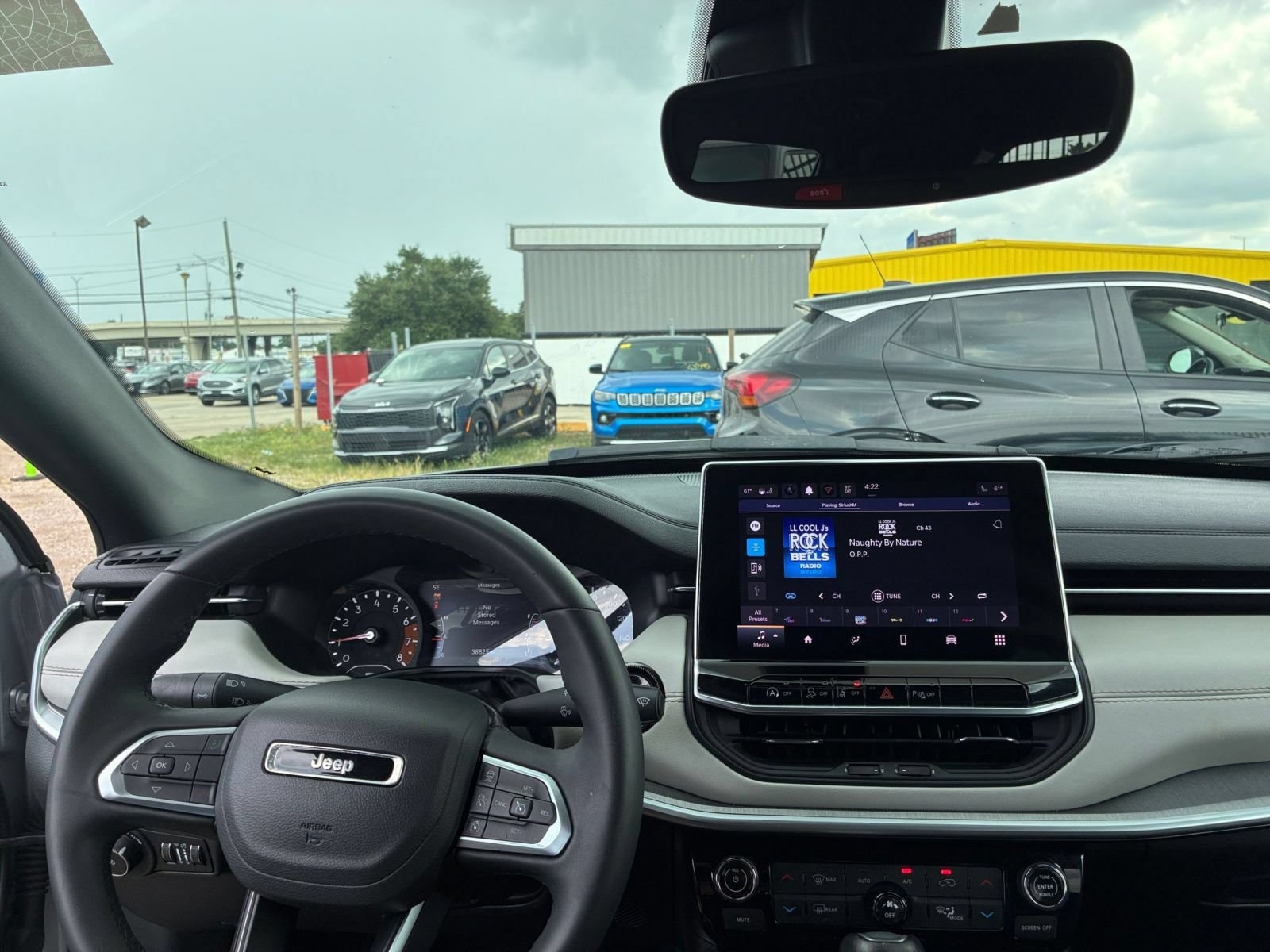Thumbnail: 2025 Jeep Compass - 33