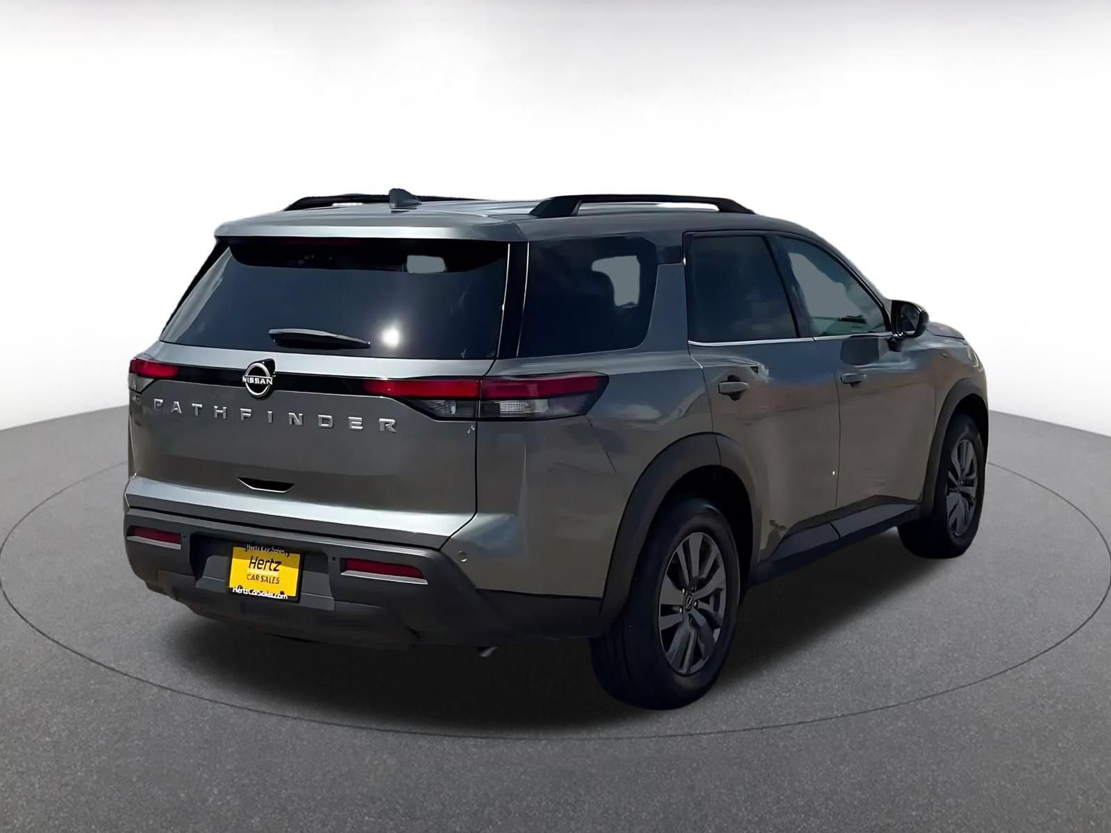 Thumbnail: 2025 Nissan Pathfinder - 14
