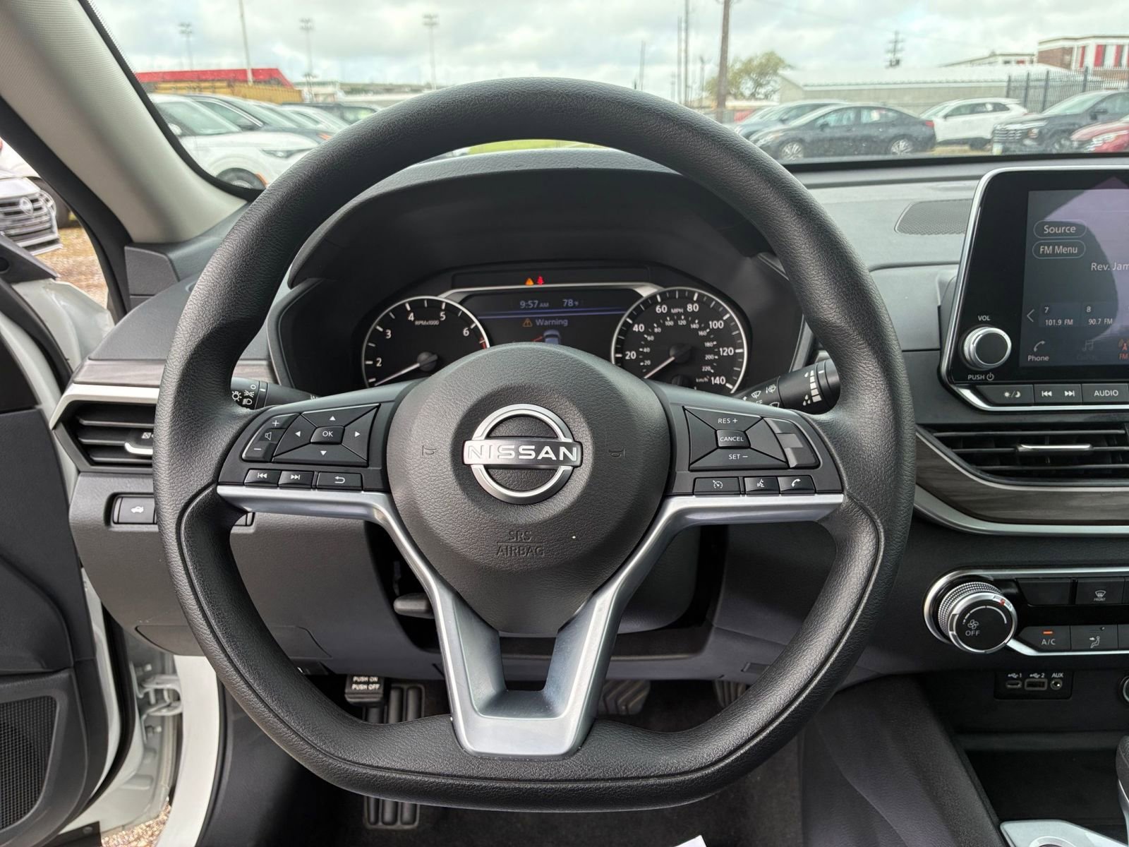 Thumbnail: 2025 Nissan Altima - 31