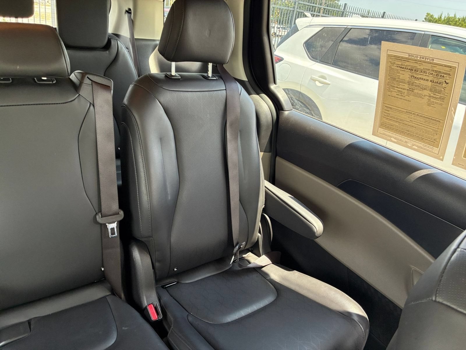Thumbnail: 2026 Kia Carnival - 35