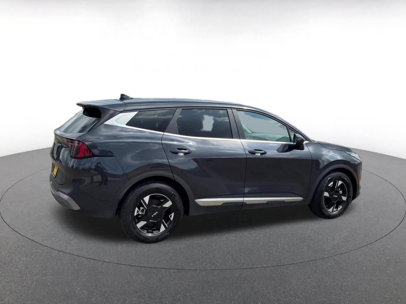 Thumbnail: 2026 Kia Sportage - 15