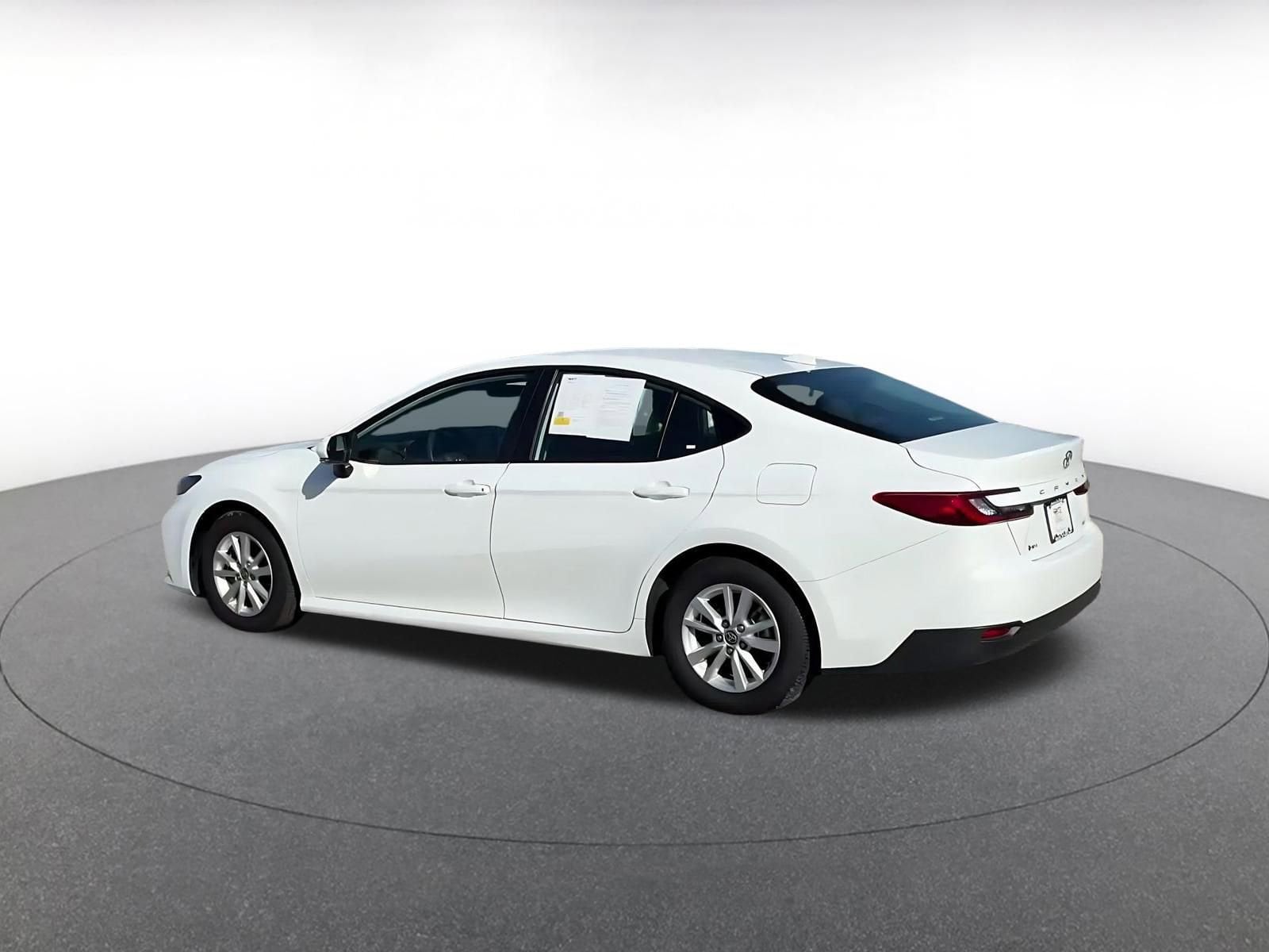 Thumbnail: 2025 Toyota Camry - 10