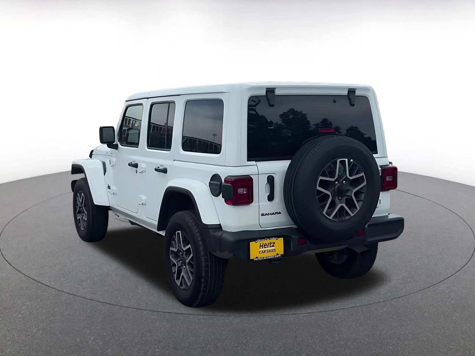 Thumbnail: 2025 Jeep Wrangler - 10