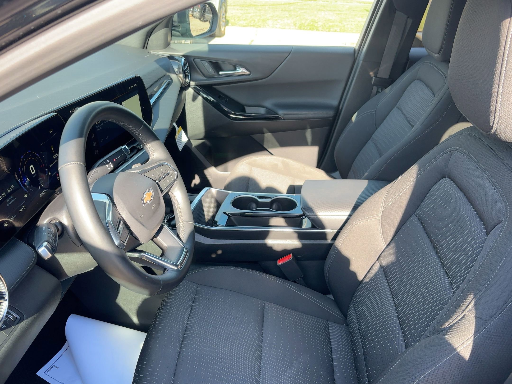 Thumbnail: 2025 Chevrolet Equinox - 2