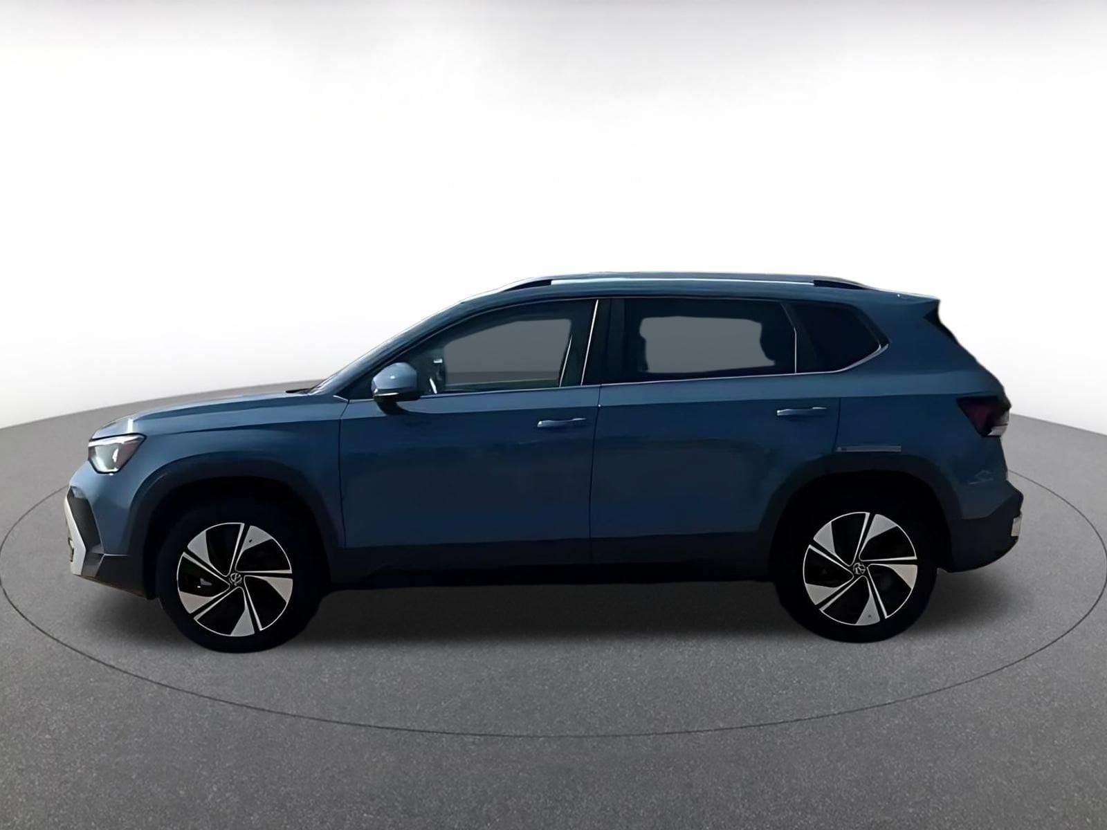 Thumbnail: 2026 Volkswagen Taos - 9