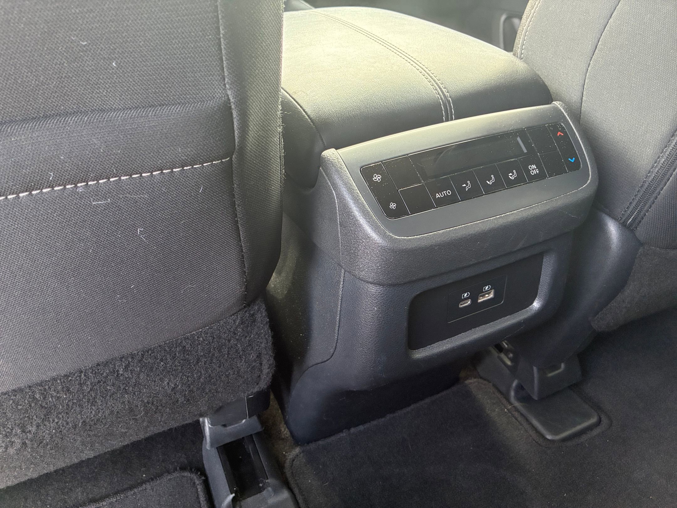 Thumbnail: 2025 Nissan Pathfinder - 21