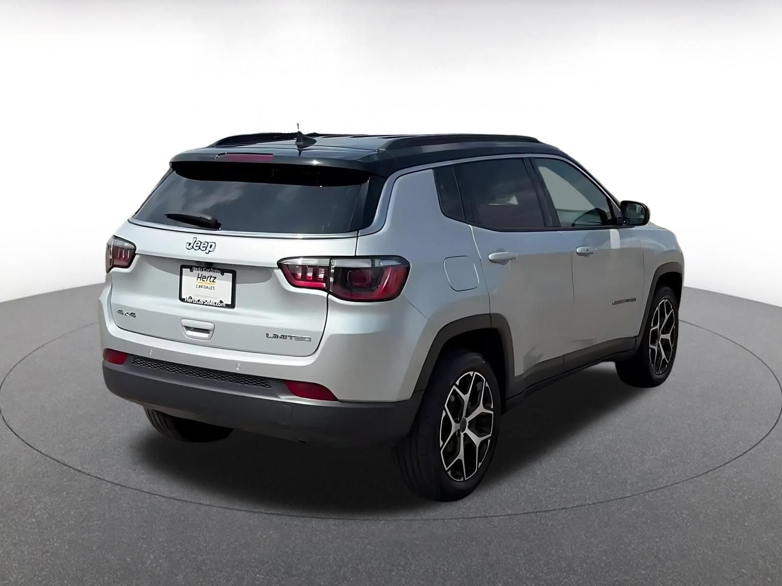 Thumbnail: 2025 Jeep Compass - 14