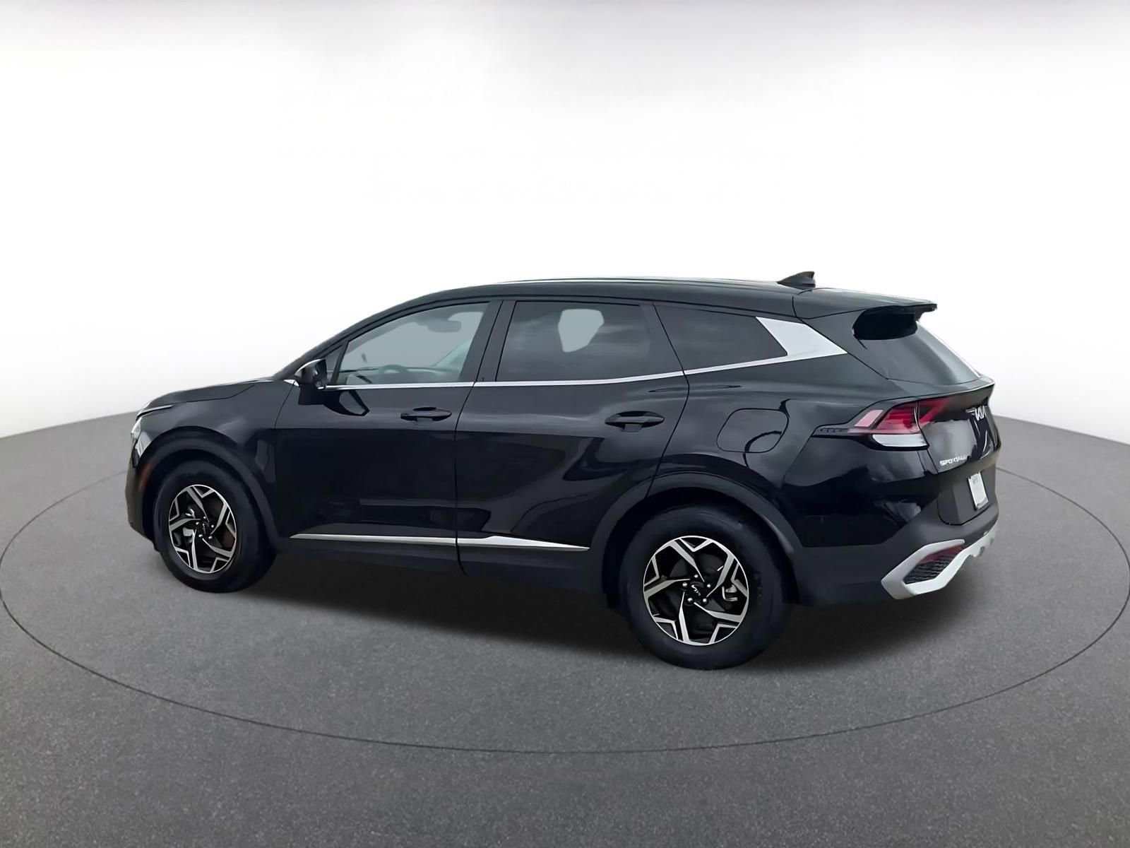 Thumbnail: 2025 Kia Sportage - 10
