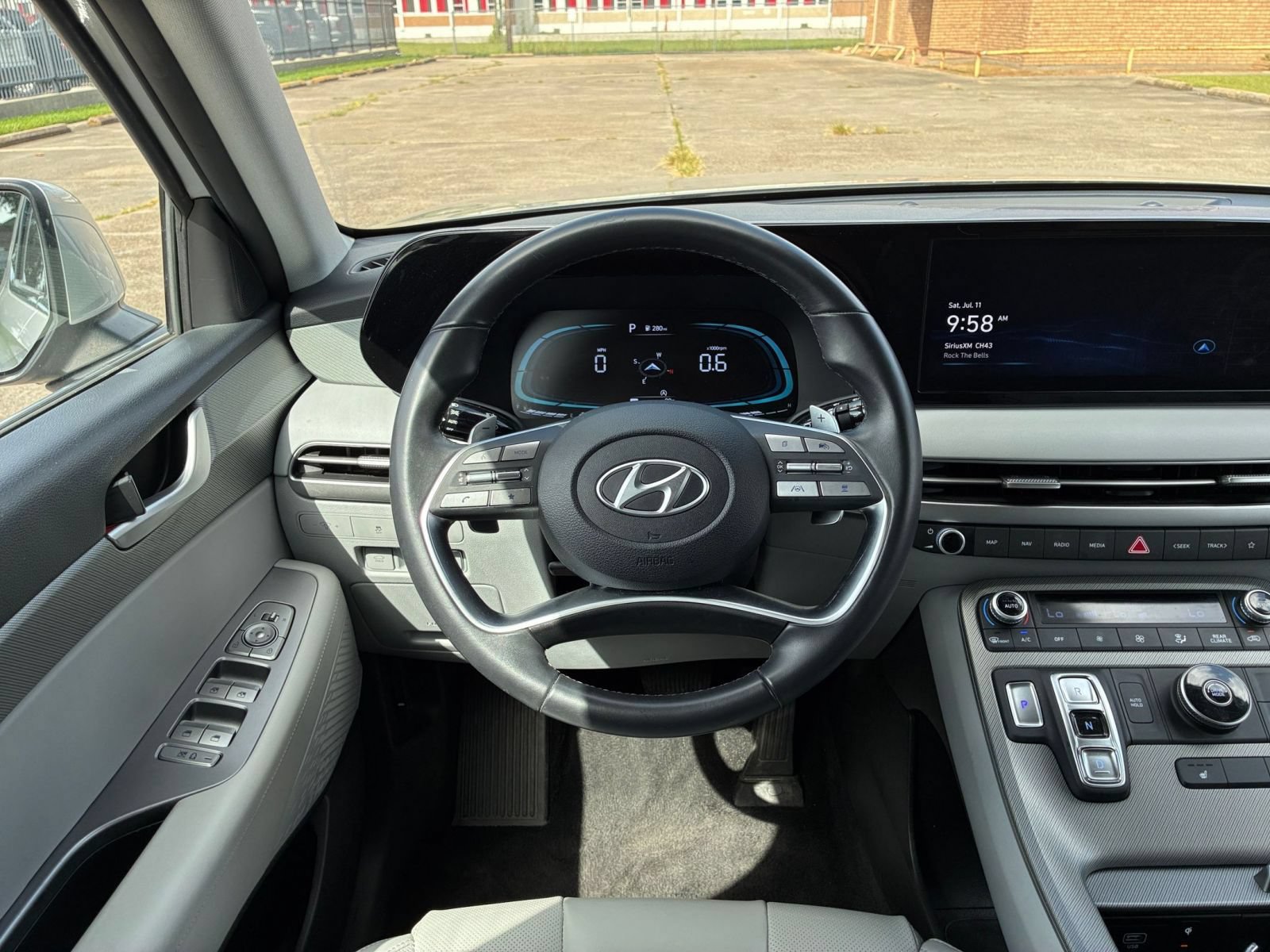 Thumbnail: 2025 Hyundai Palisade - 32