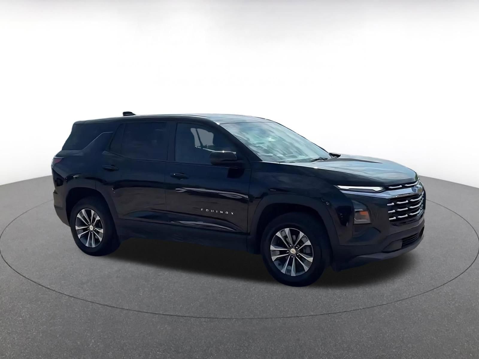 Thumbnail: 2025 Chevrolet Equinox - 2