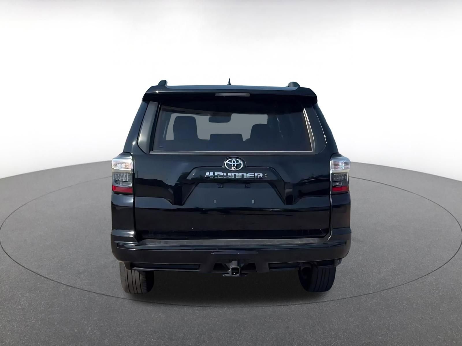 Thumbnail: 2024 Toyota 4Runner - 12