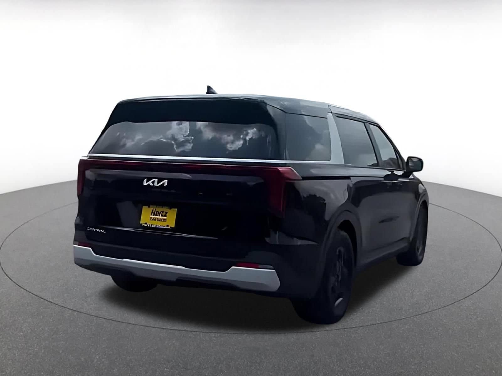 Thumbnail: 2026 Kia Carnival - 14