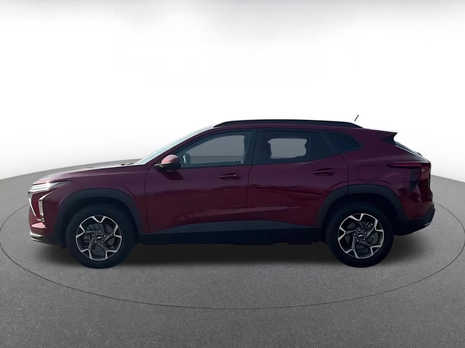 Thumbnail: 2025 Chevrolet Trax - 7