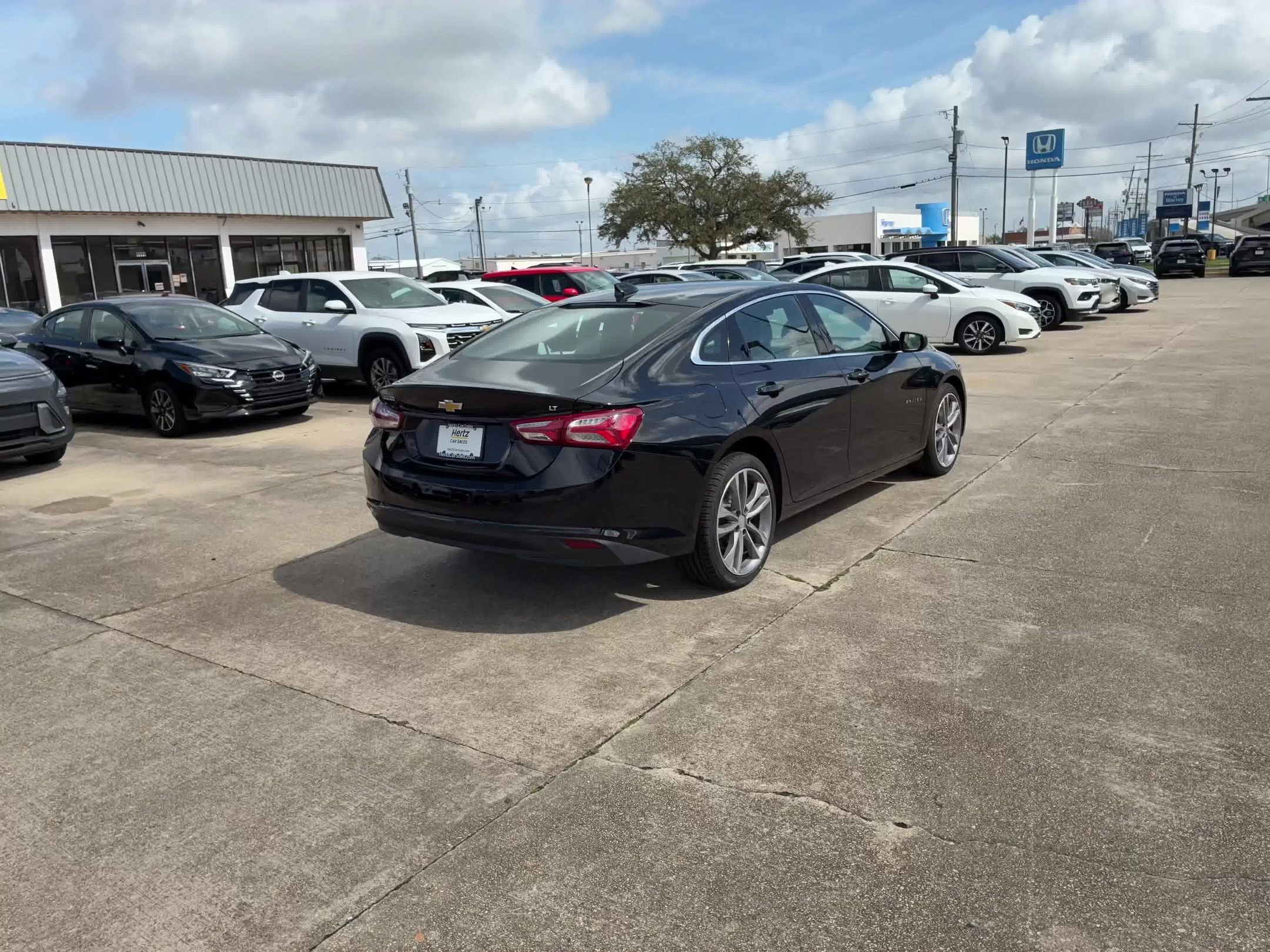 Thumbnail: 2024 Chevrolet Malibu - 2