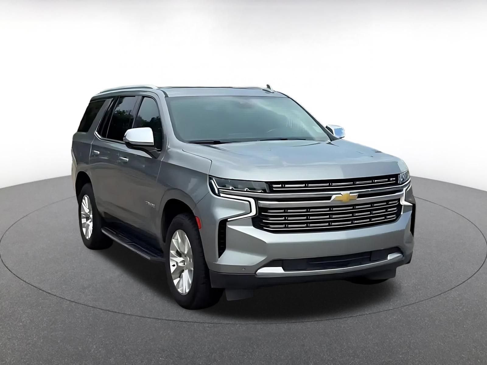 Thumbnail: 2023 Chevrolet Tahoe - 3